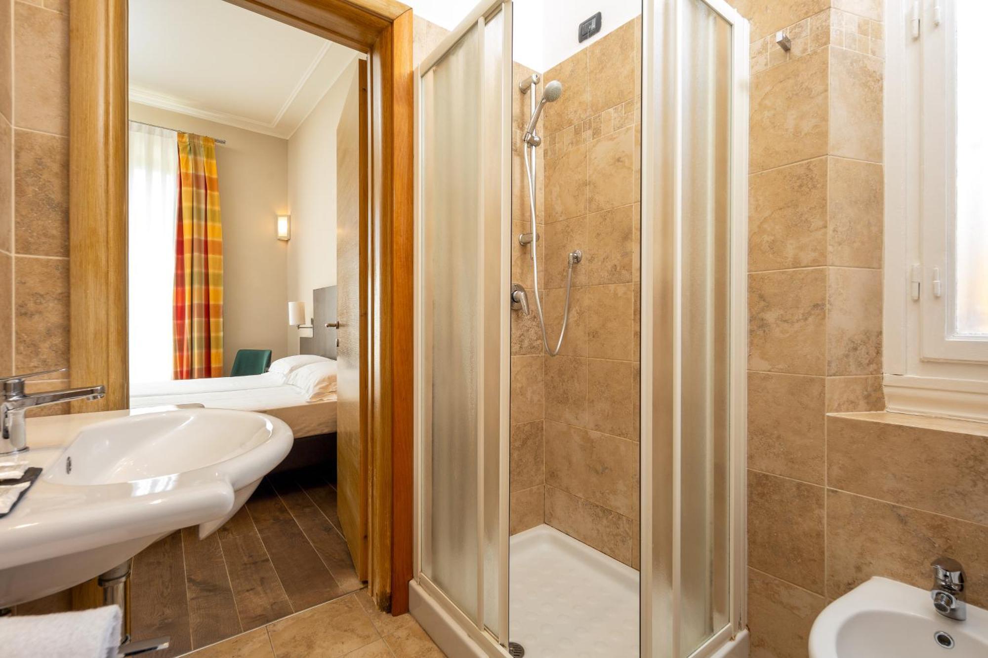 Double or Twin Room,1552732447:JPEG