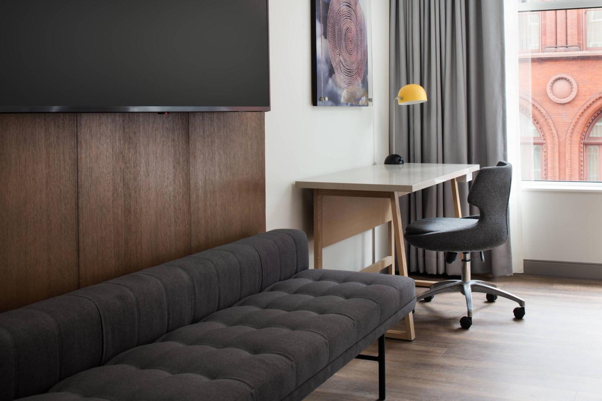 Standard King Room