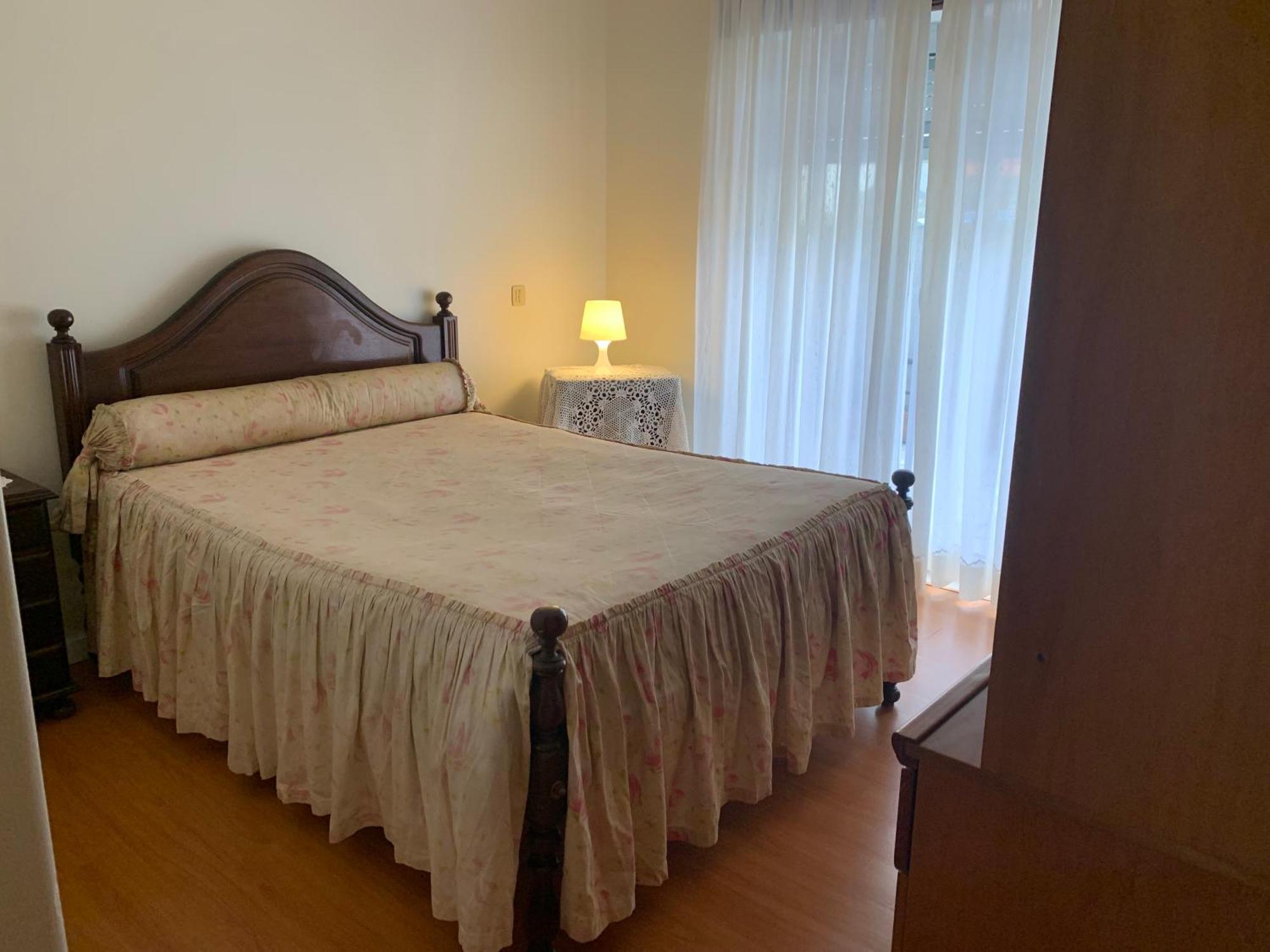 Quarto Duplo com Casa de Banho Privativa
