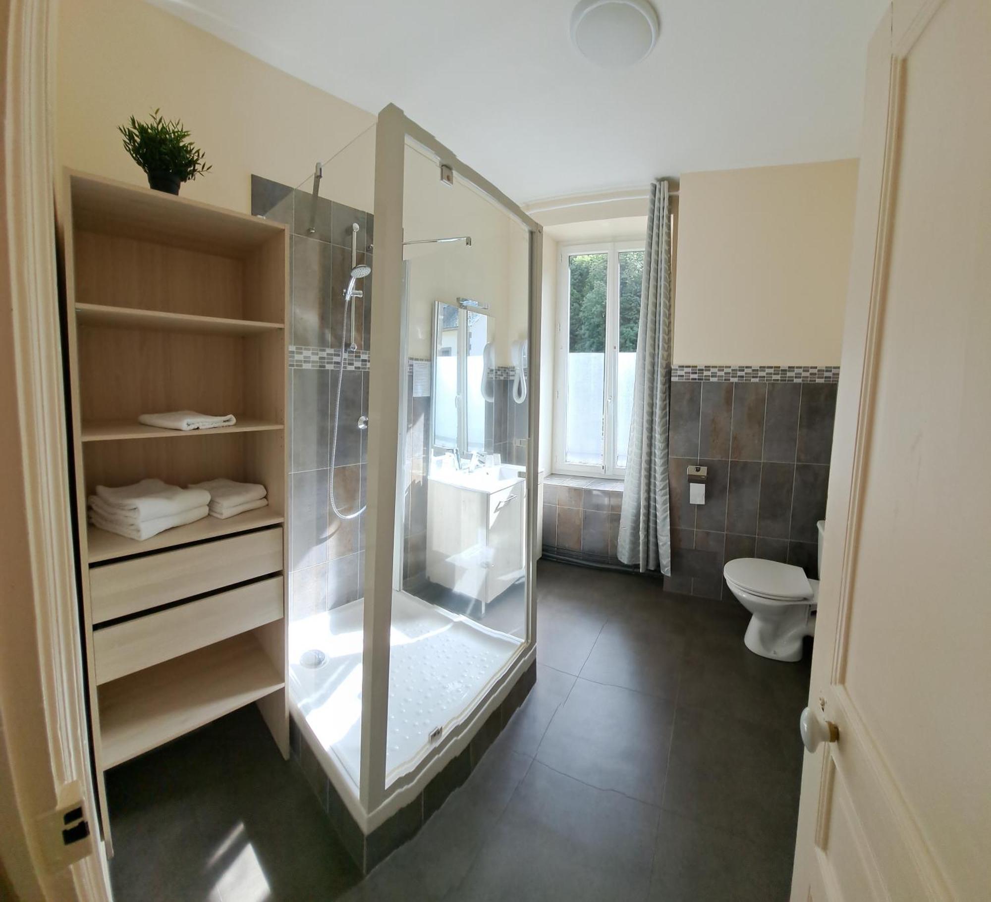 Triple Room,1554130066:JPEG