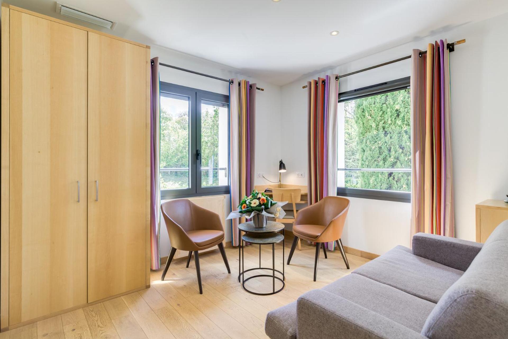 Junior Suite with Garden View,1554151141:JPEG