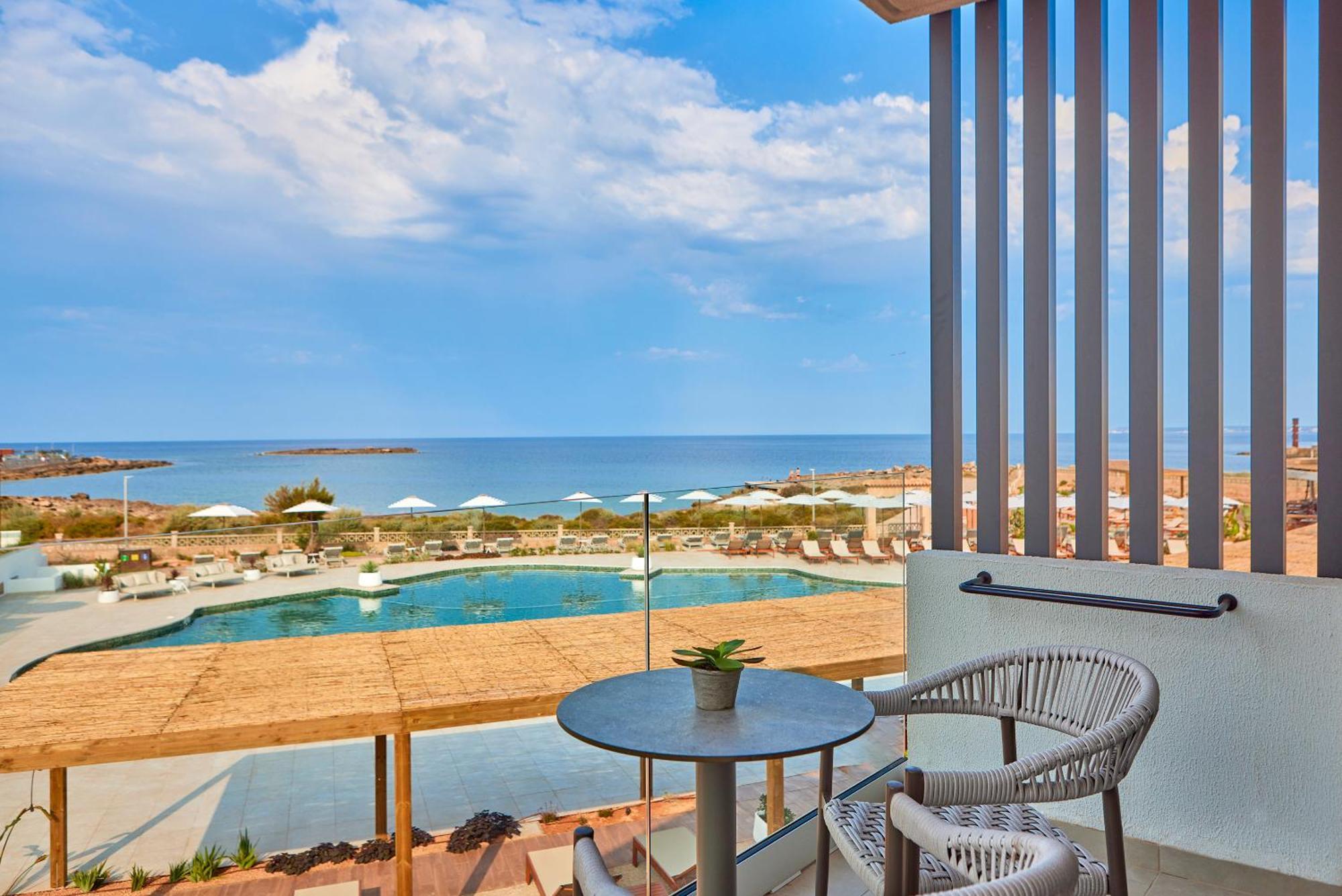 Suite con vistas al mar (2 adultos + 1 niño)