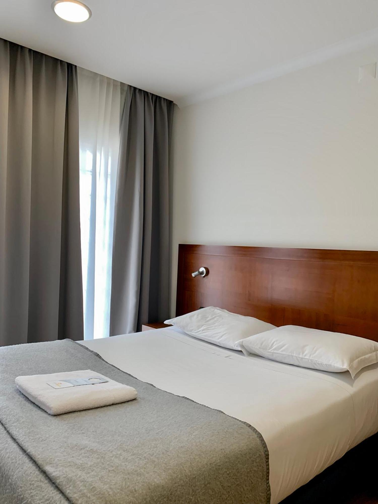 Quarto Duplo