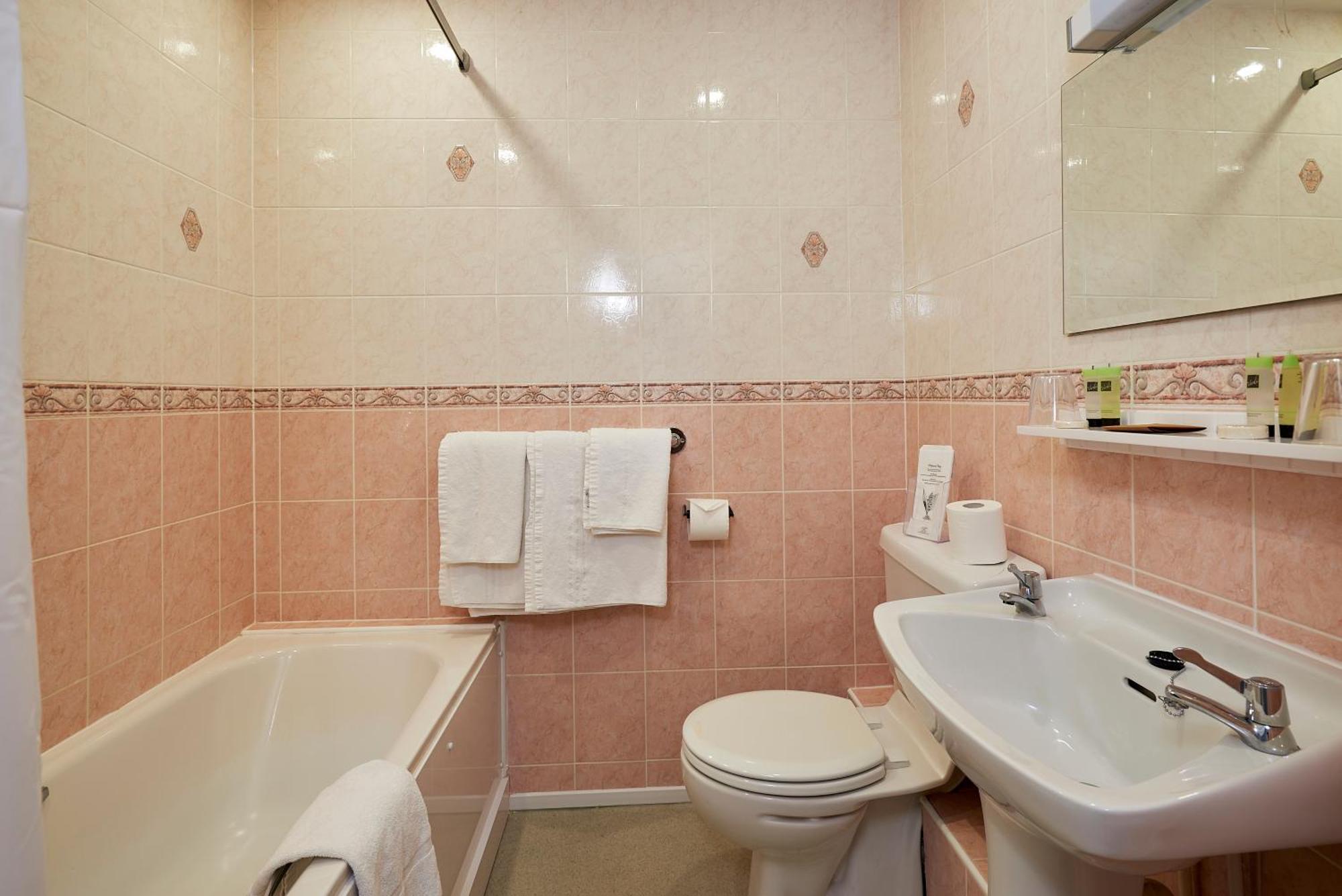 Single Room with Sea View,1584528447:JPEG