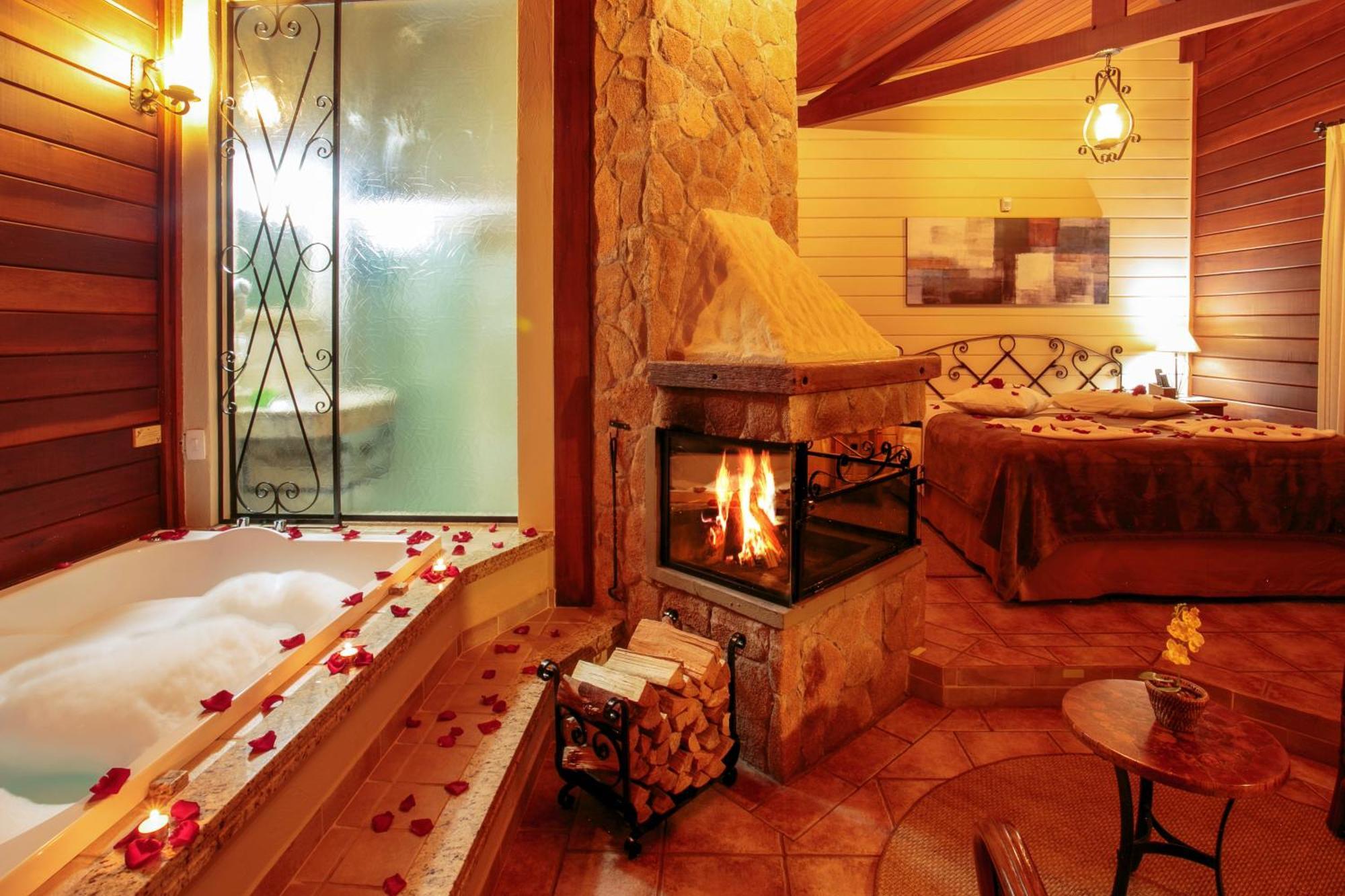 Superior Chalet,1556009782:JPEG