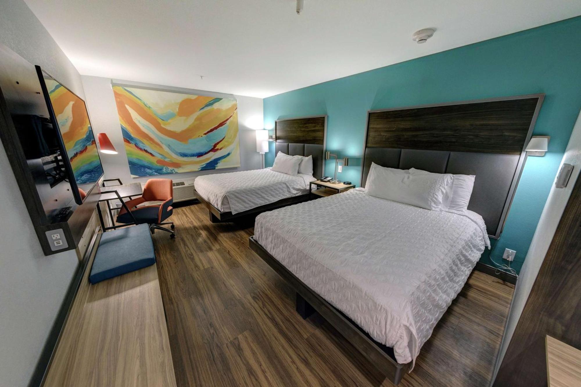 Queen Room with Two Queen Beds