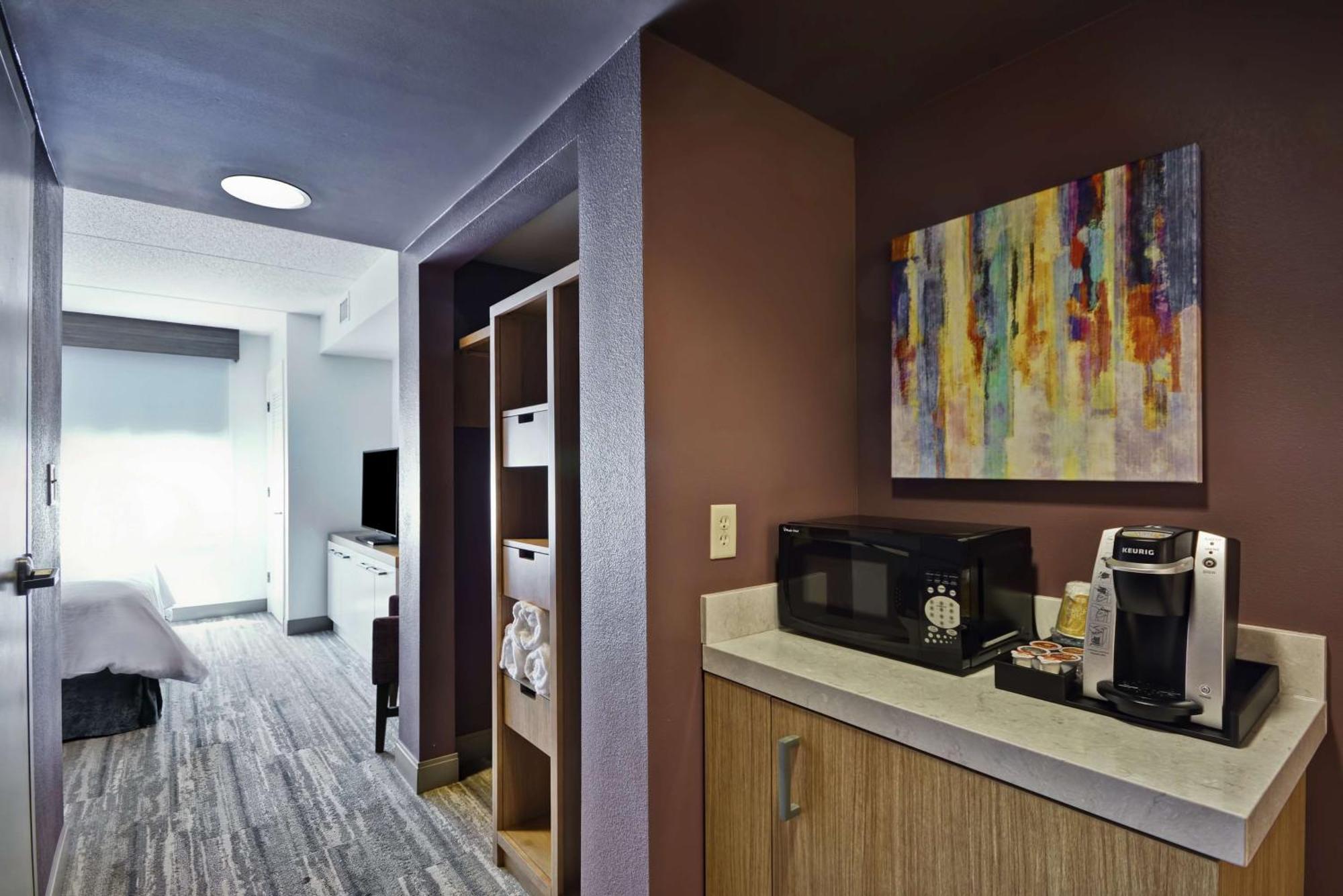 Junior King Suite with Seating Area