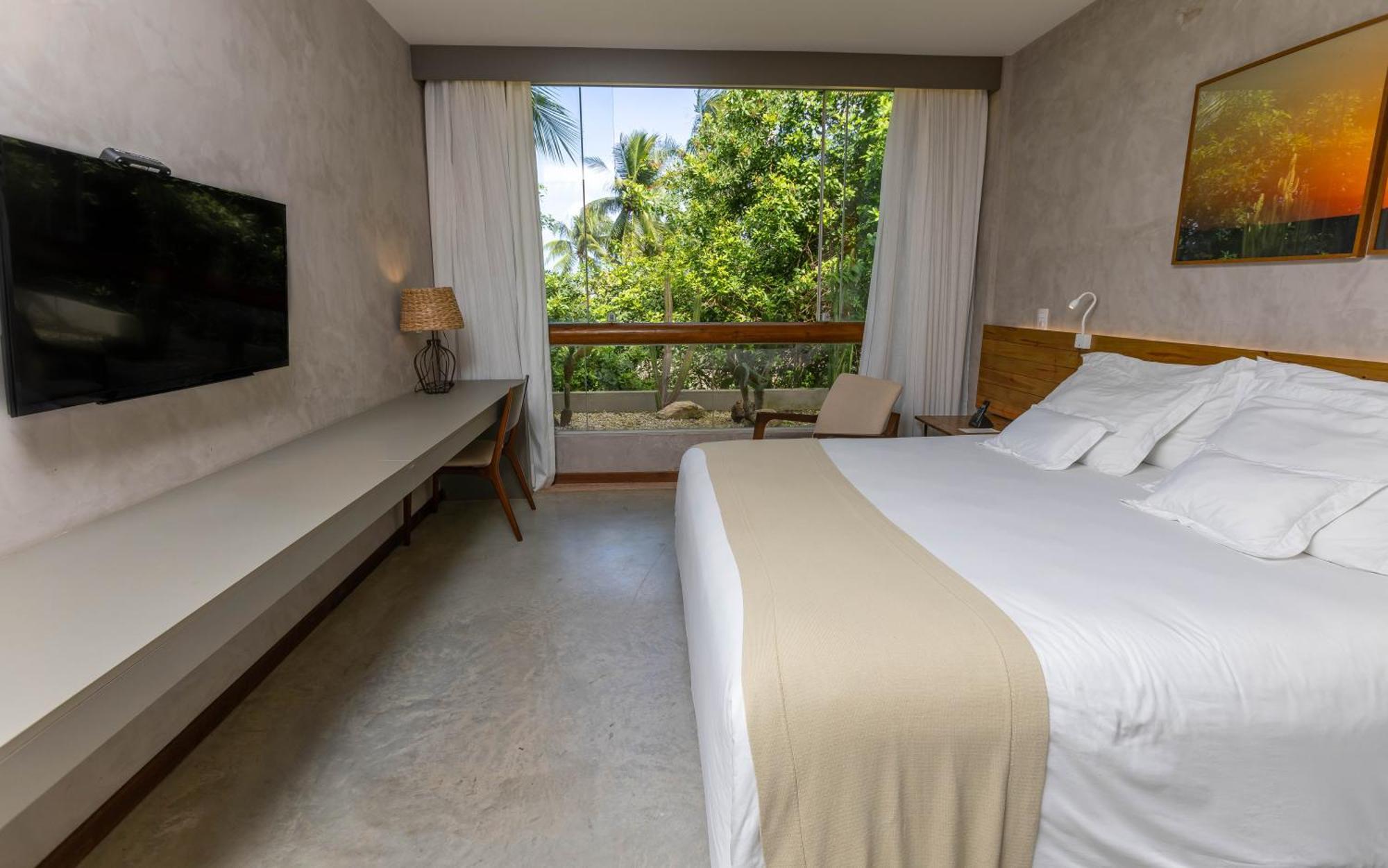 Suíte com Cama King-size e Vista do Jardim - Mandacaru