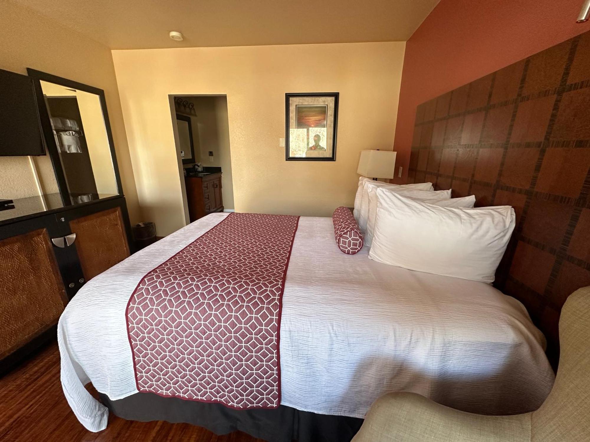 Queen Room