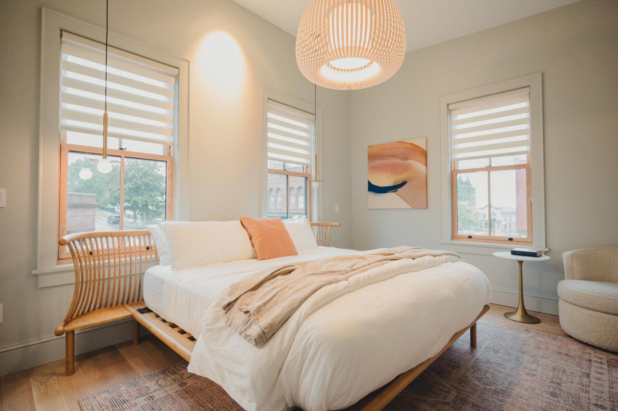 Superior King Suite