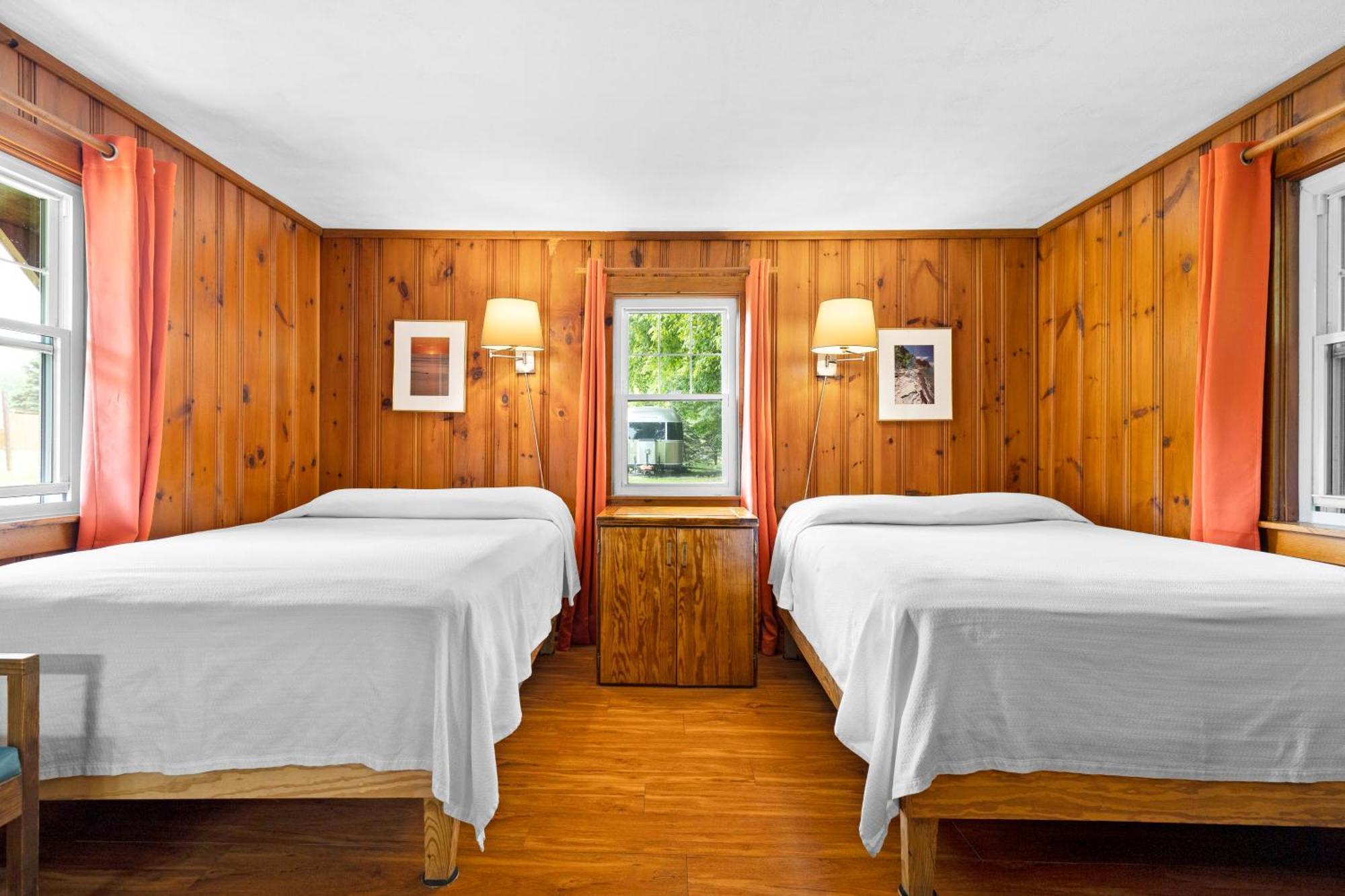 Standard Room with Two Double Beds