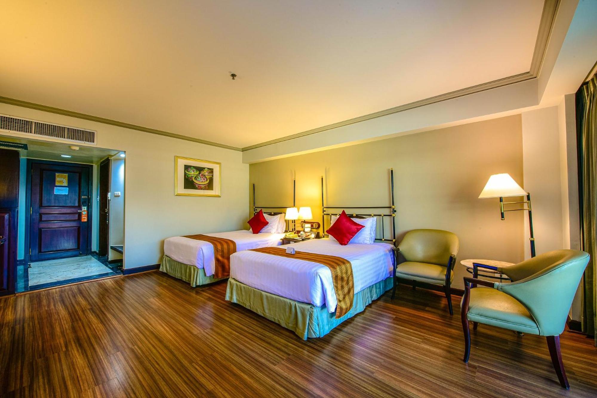 Deluxe Double or Twin Room Building Wing