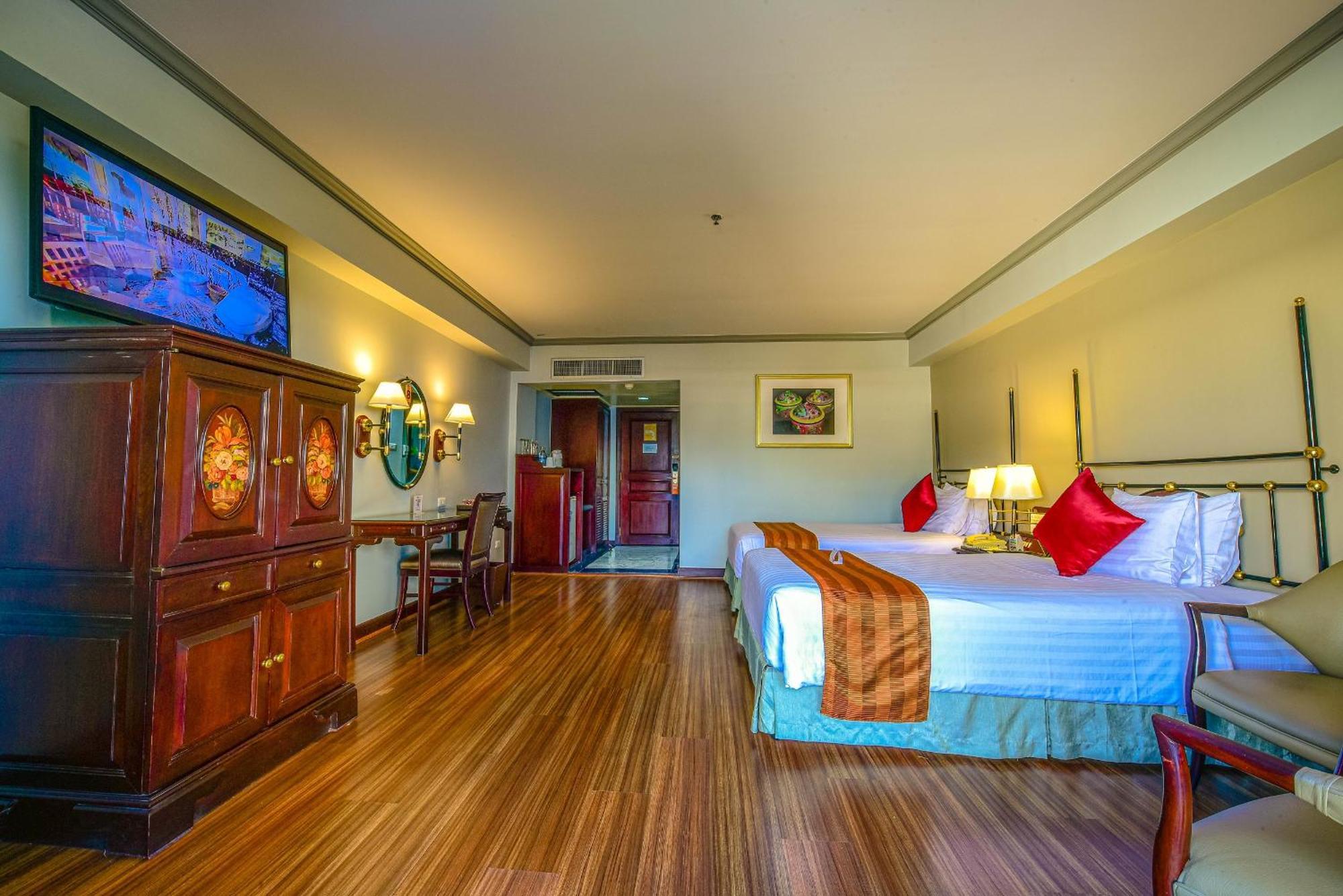 Deluxe Double or Twin Room Building Wing