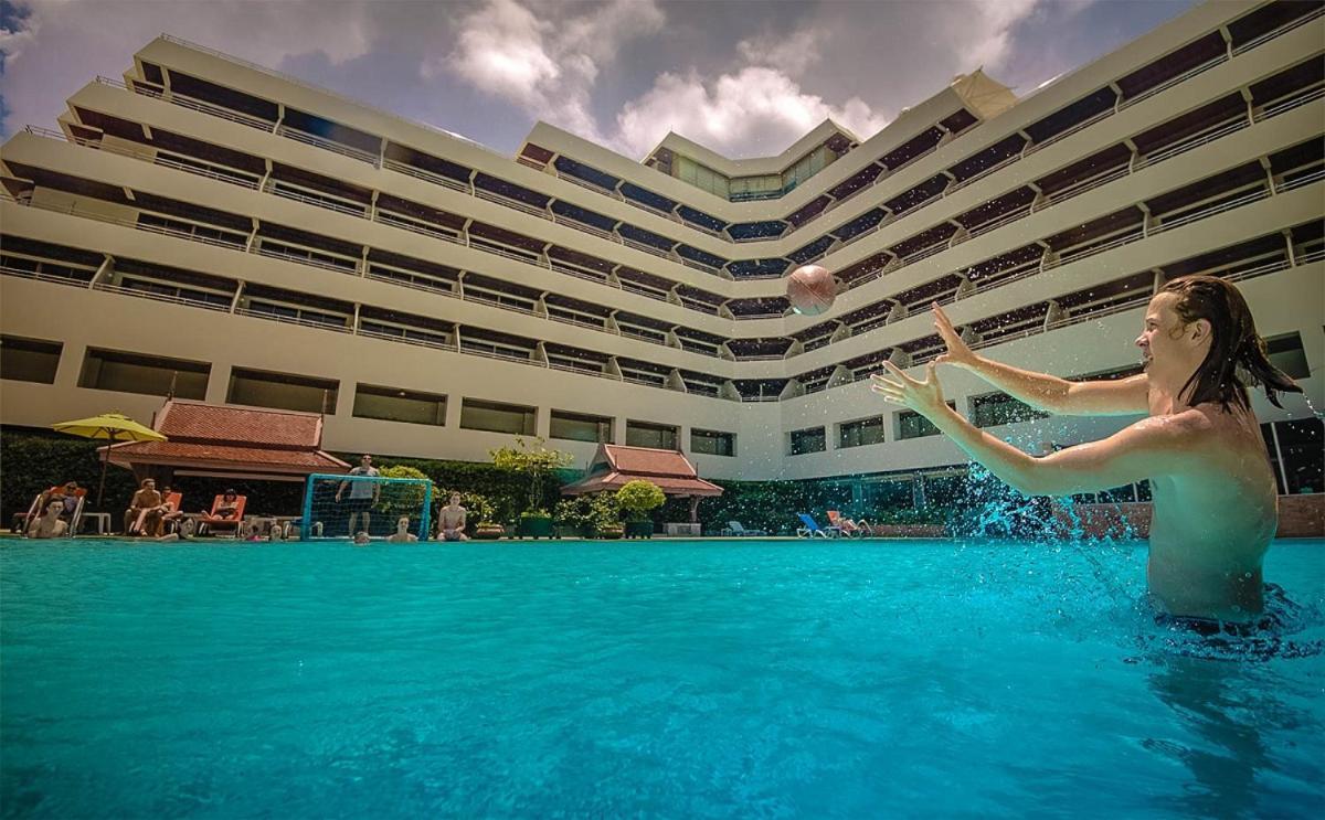Deluxe Double or Twin Room Building Wing