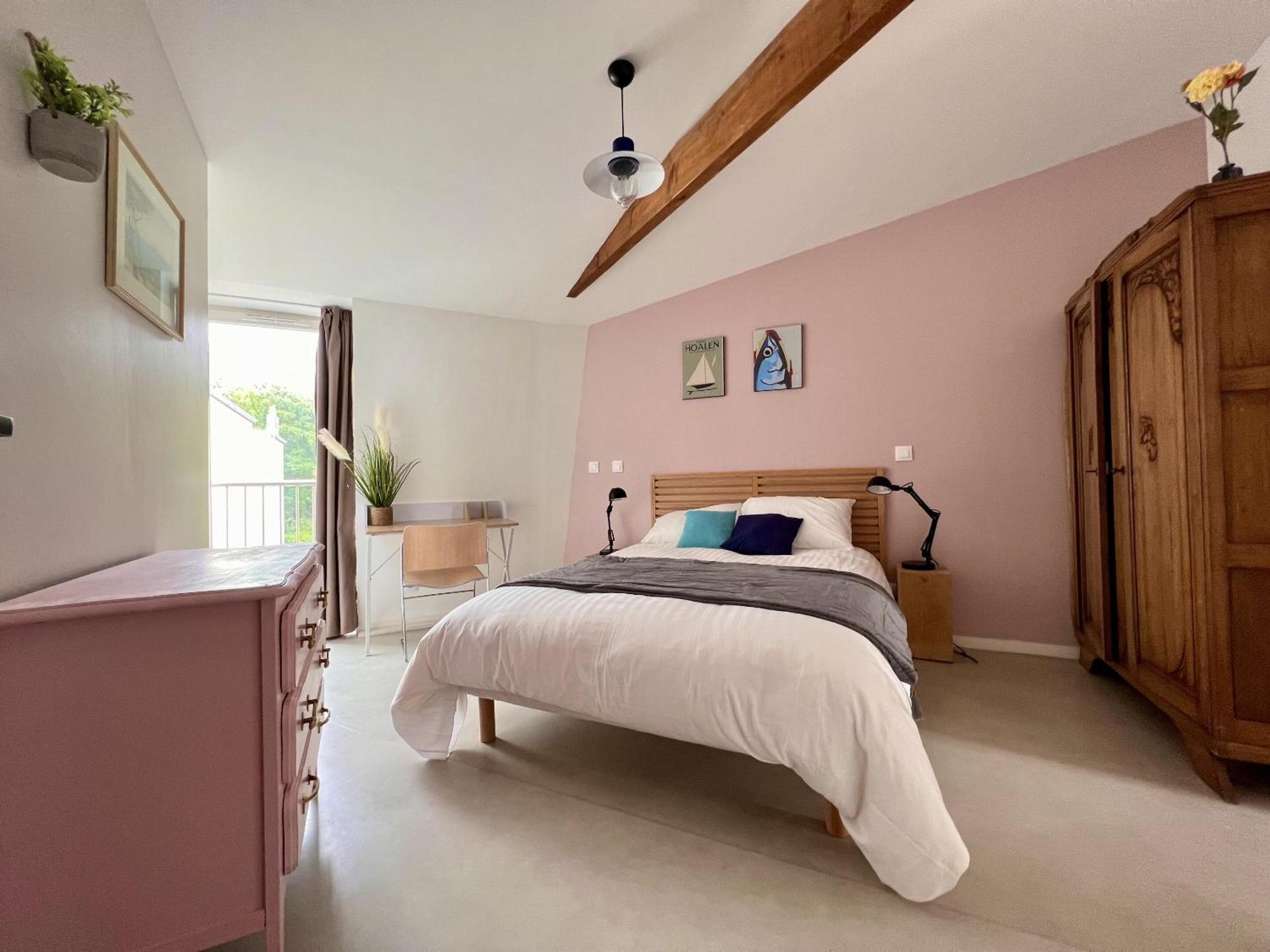 Chambre Quadruple avec Salle de Bains Privative