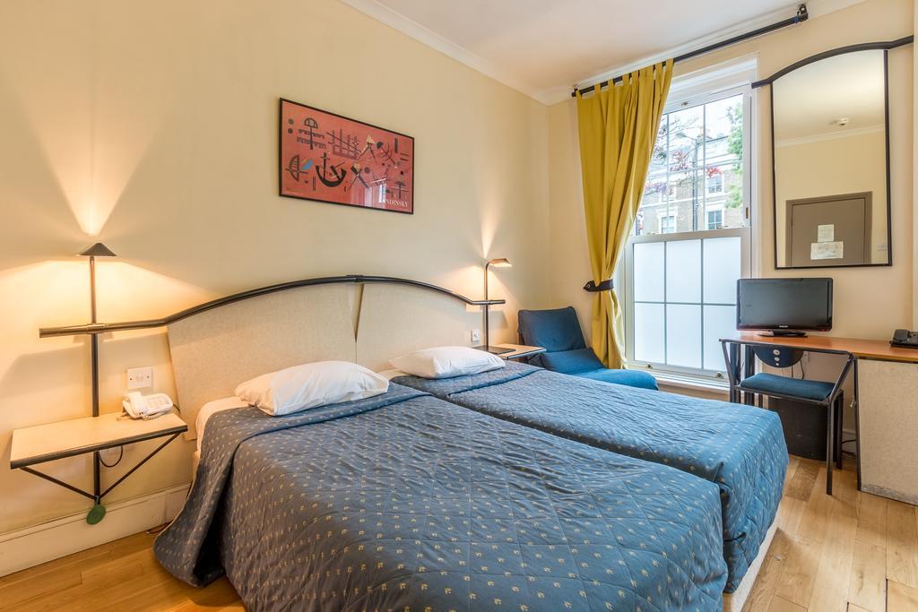 Tweepersoonskamer met 2 Aparte Bedden