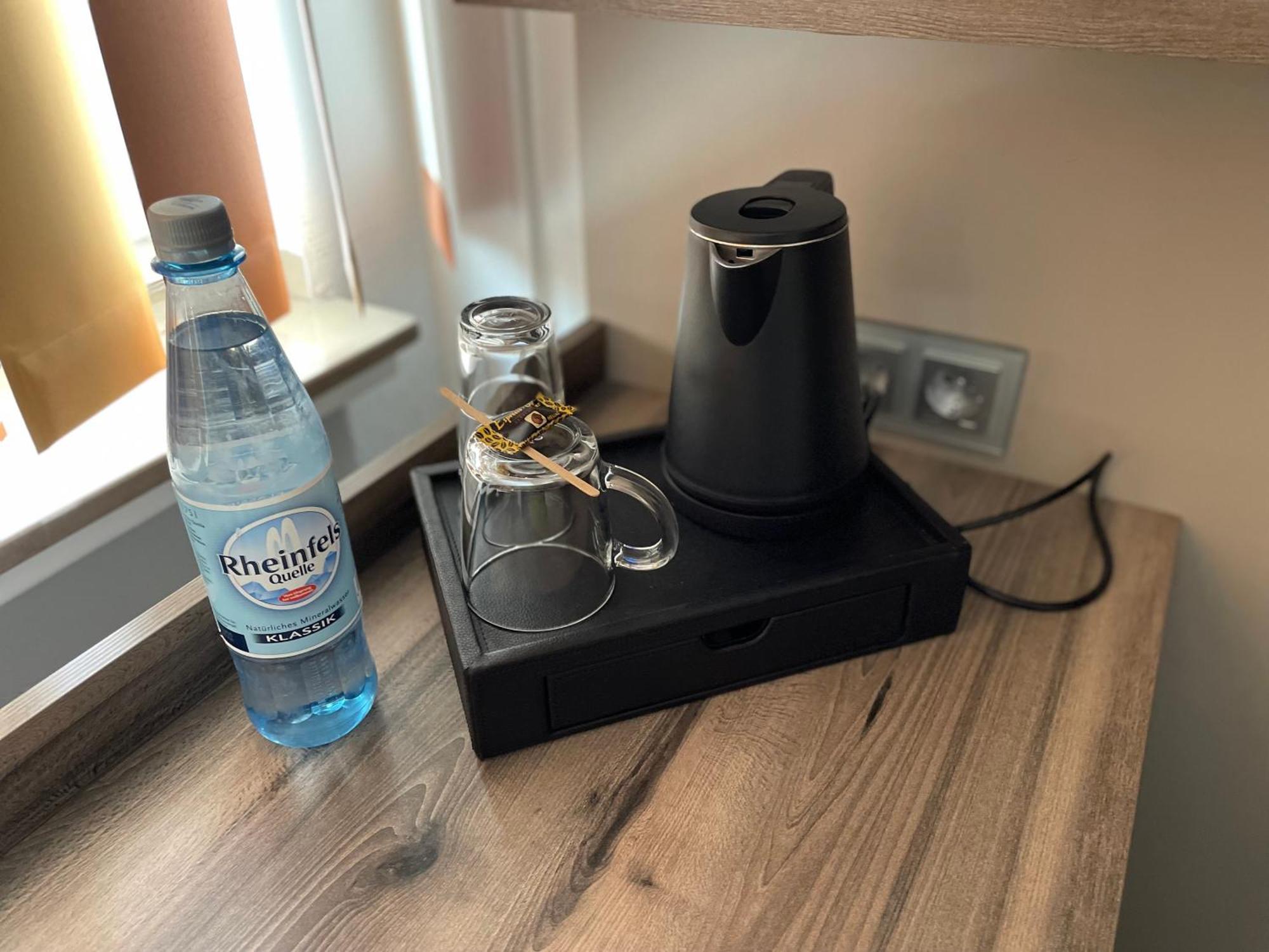 Single Room,1566904733:JPEG