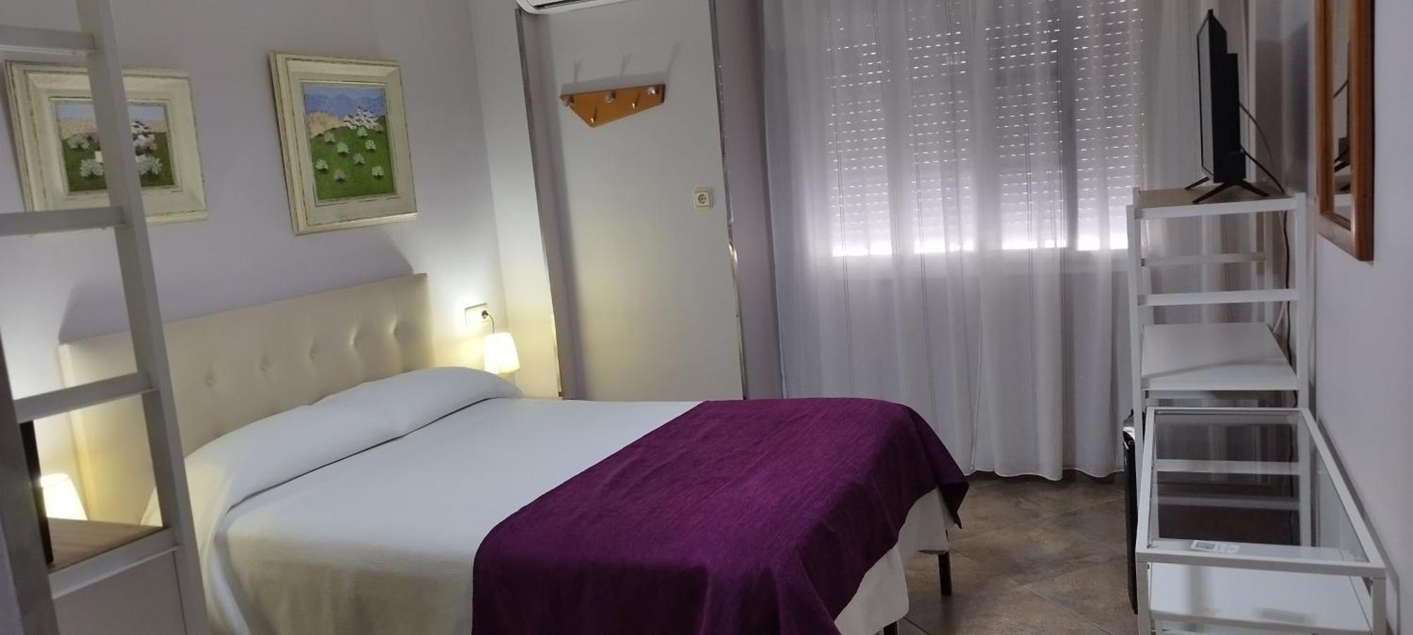 Standard Double or Twin Room without Views,1566925175:JPEG