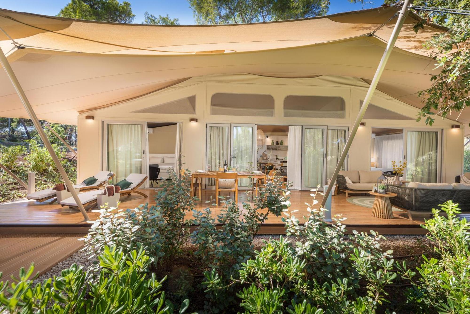 Grand Escape Luxe Suite