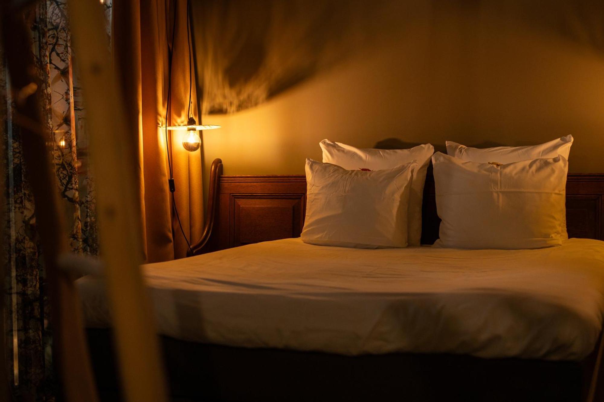 Double Room with Church View,1569253193:JPEG