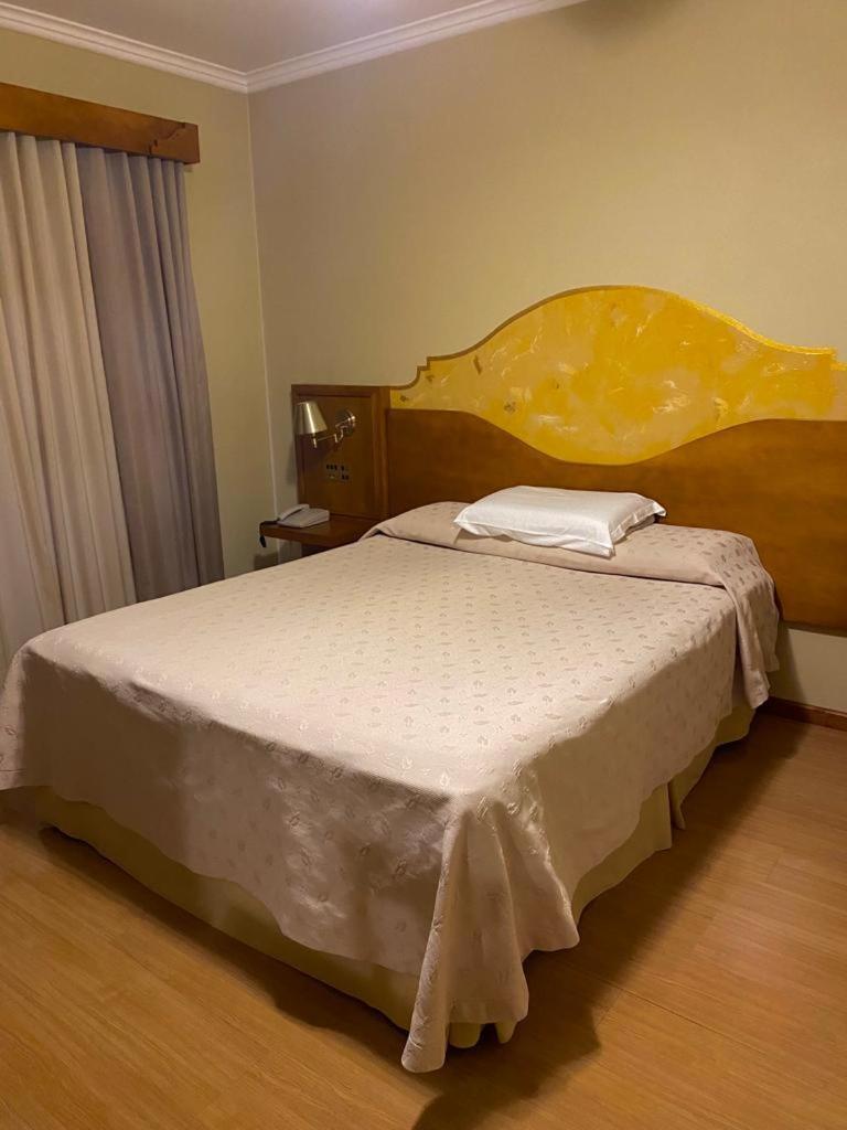 Queen Room - Disability Access,1571307401:JPEG