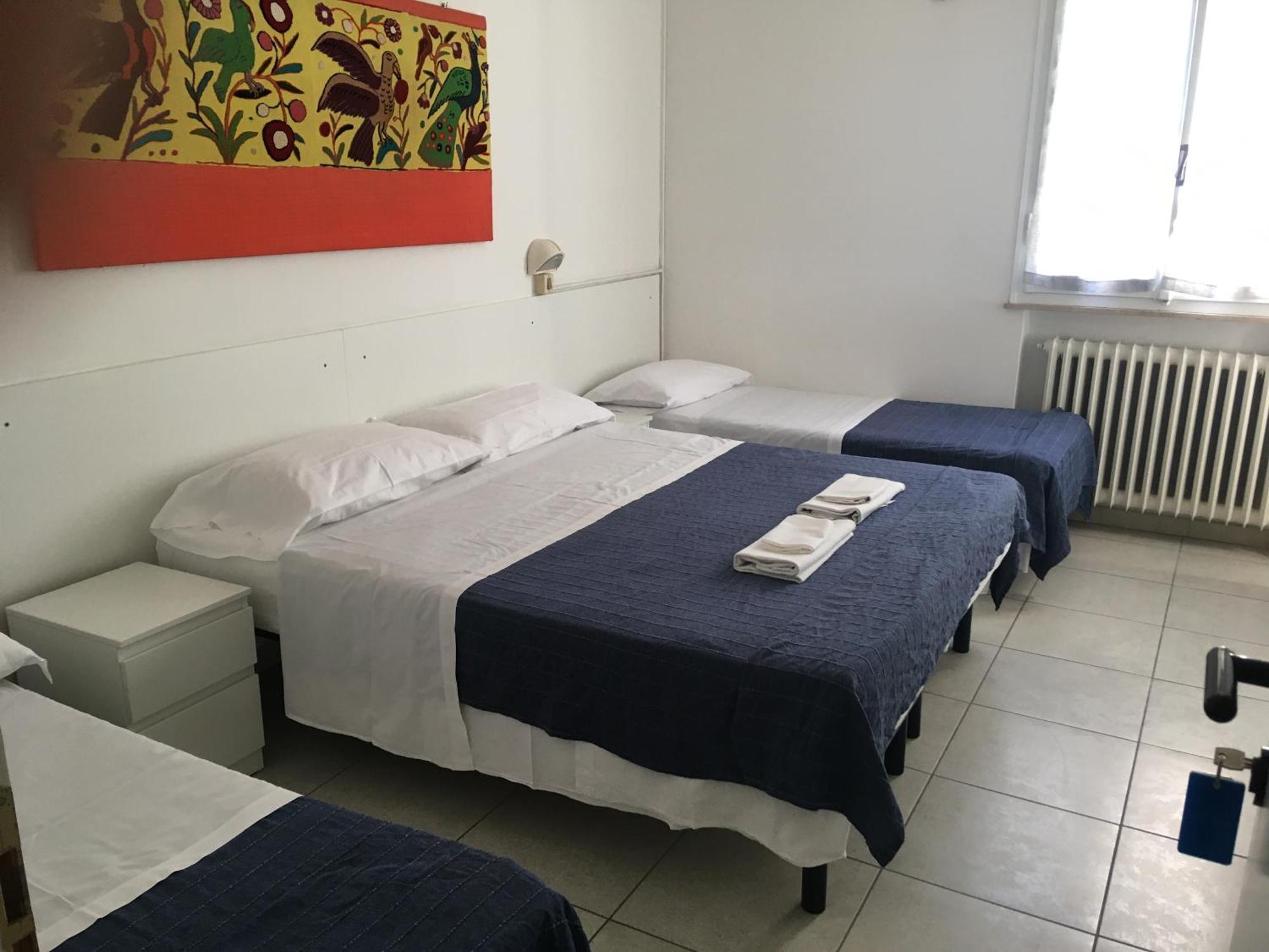 Camera Familiare con Bagno Privato