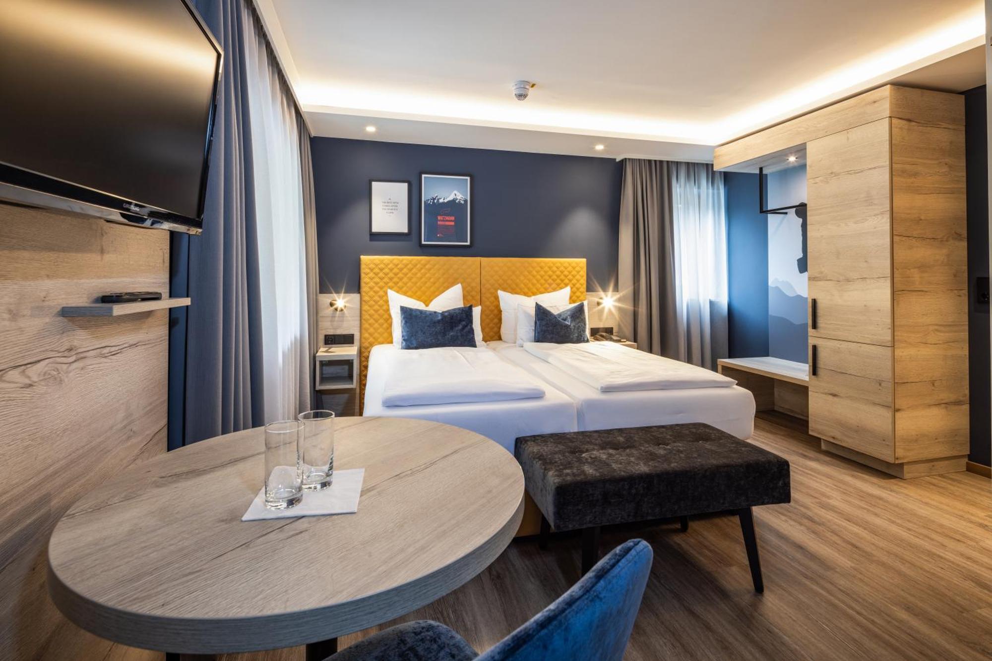 Doppelzimmer mit Balkon