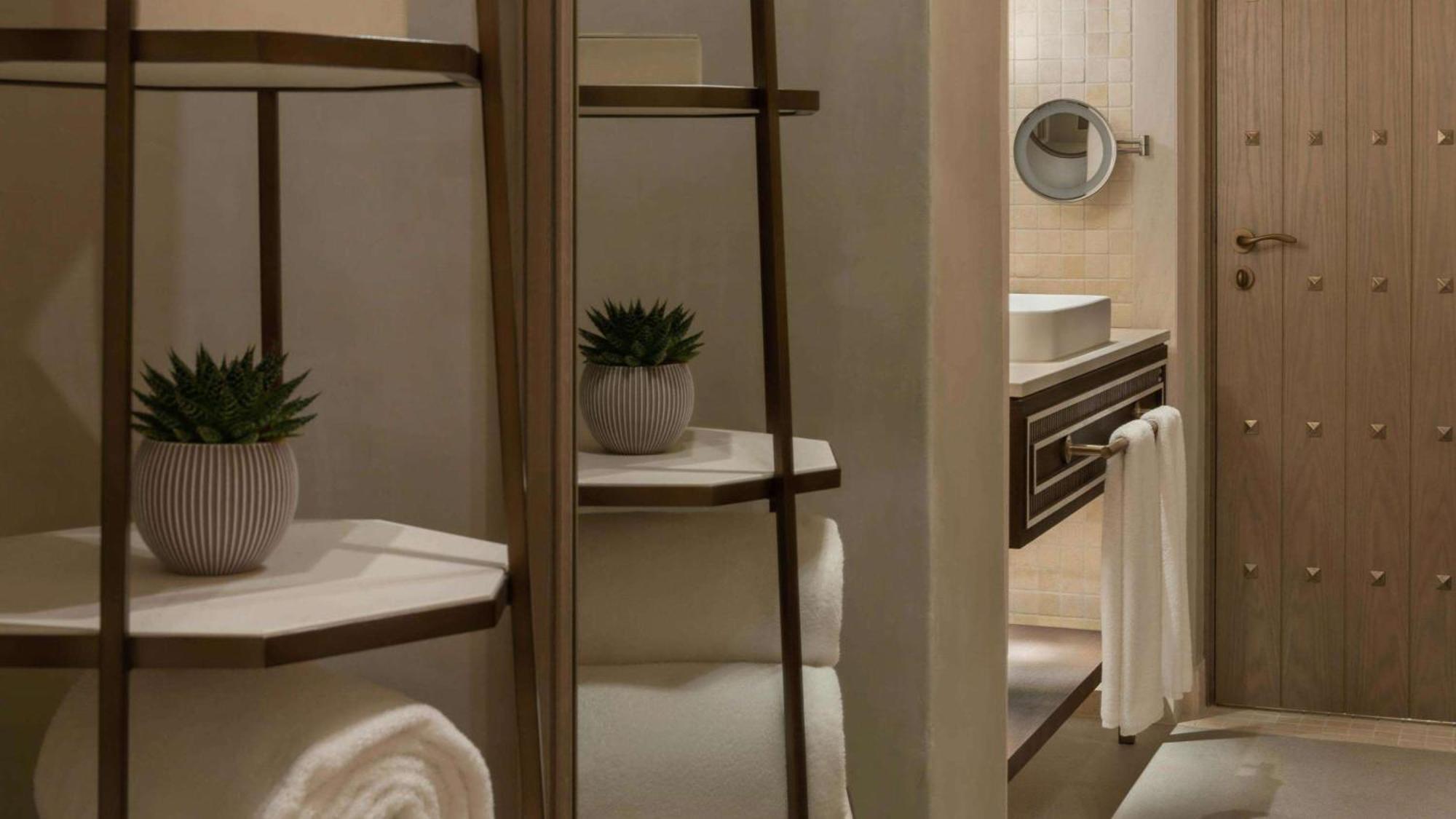 Junior Suite,1576696865:JPEG