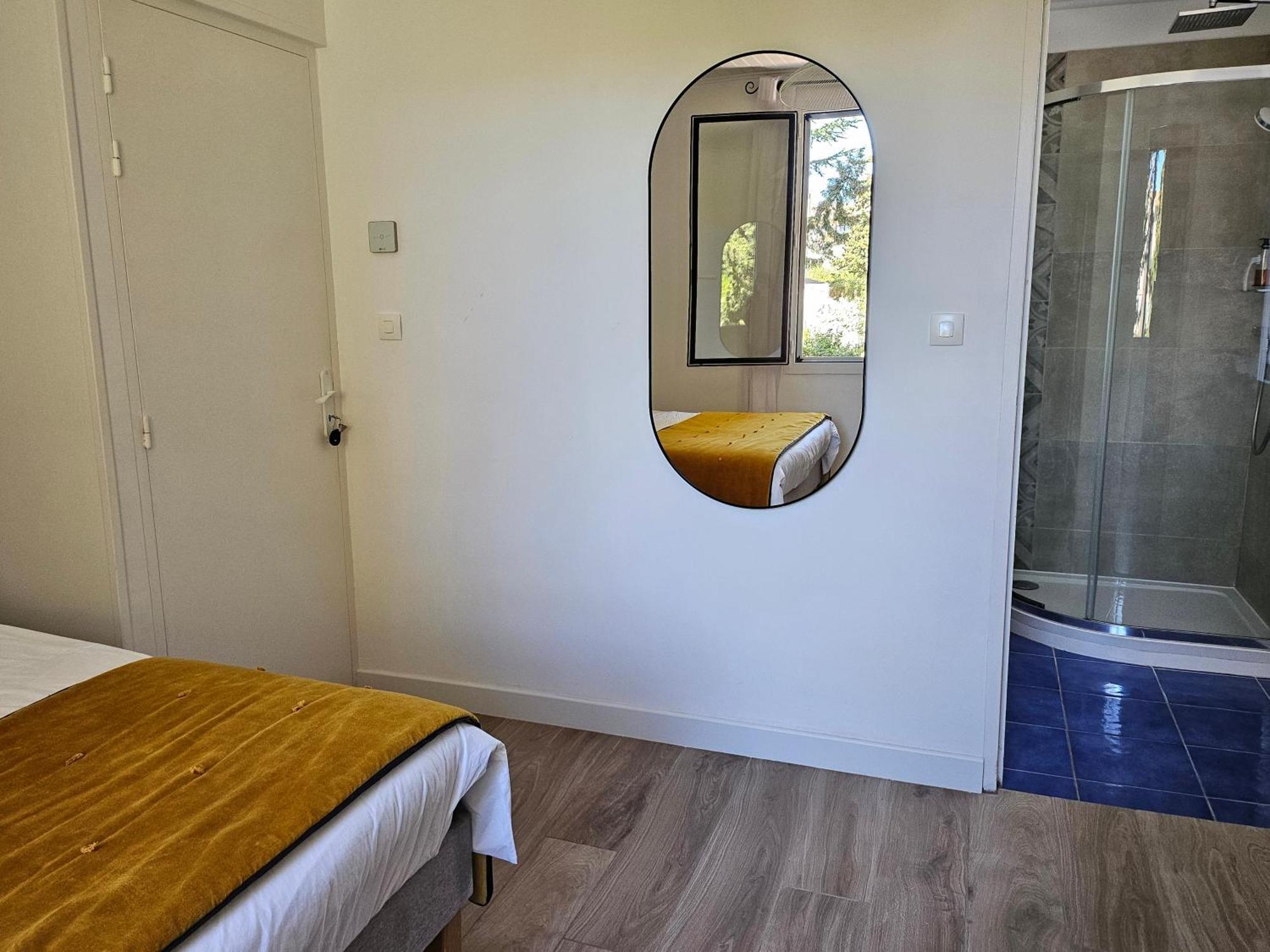 Chambre Double - Vue sur Jardin
