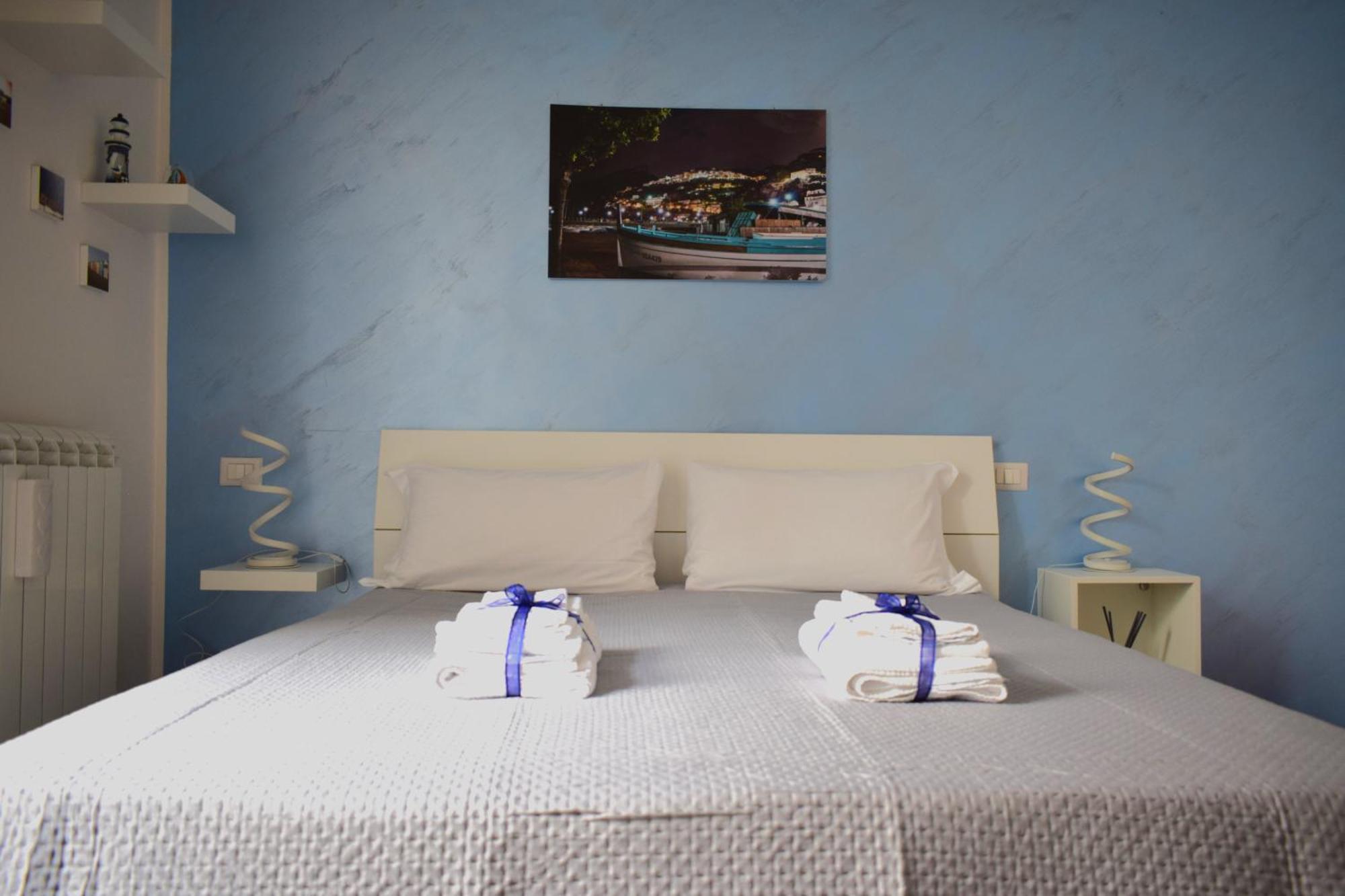 One-Bedroom Apartment,1578488483:JPEG