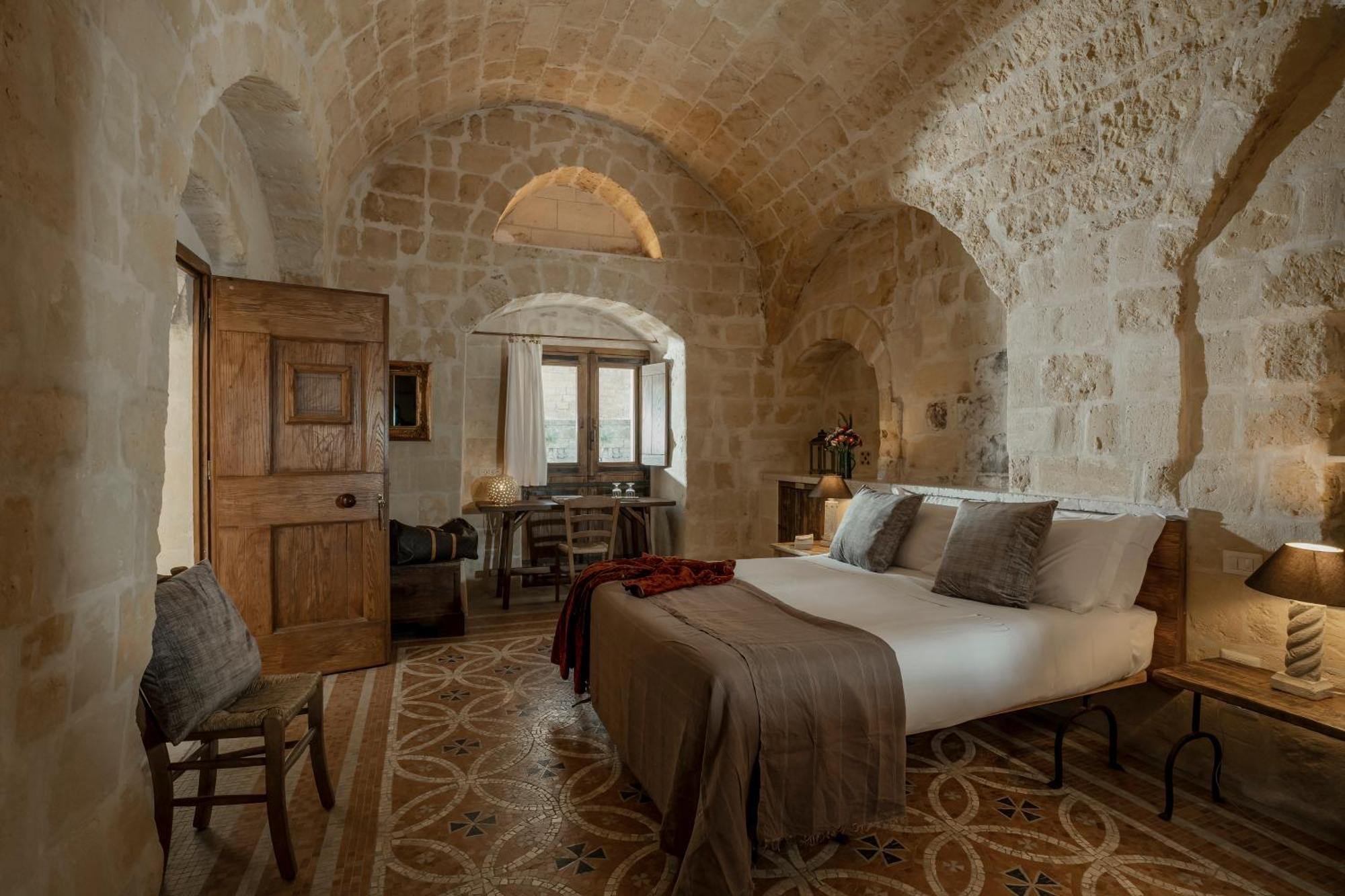 Superior Double or Twin Room,1580299853:JPEG