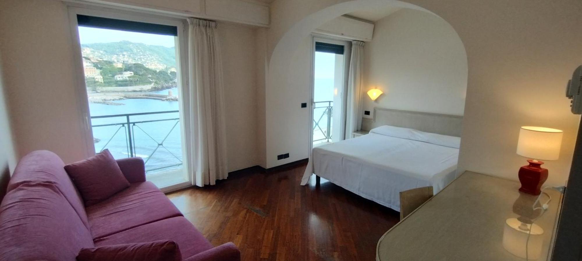 Triple Room with Sea View,1584475974:JPEG