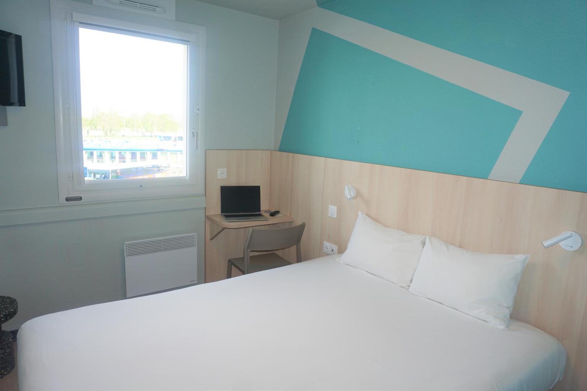 Classic Room with Double Bed,1584597744:JPEG