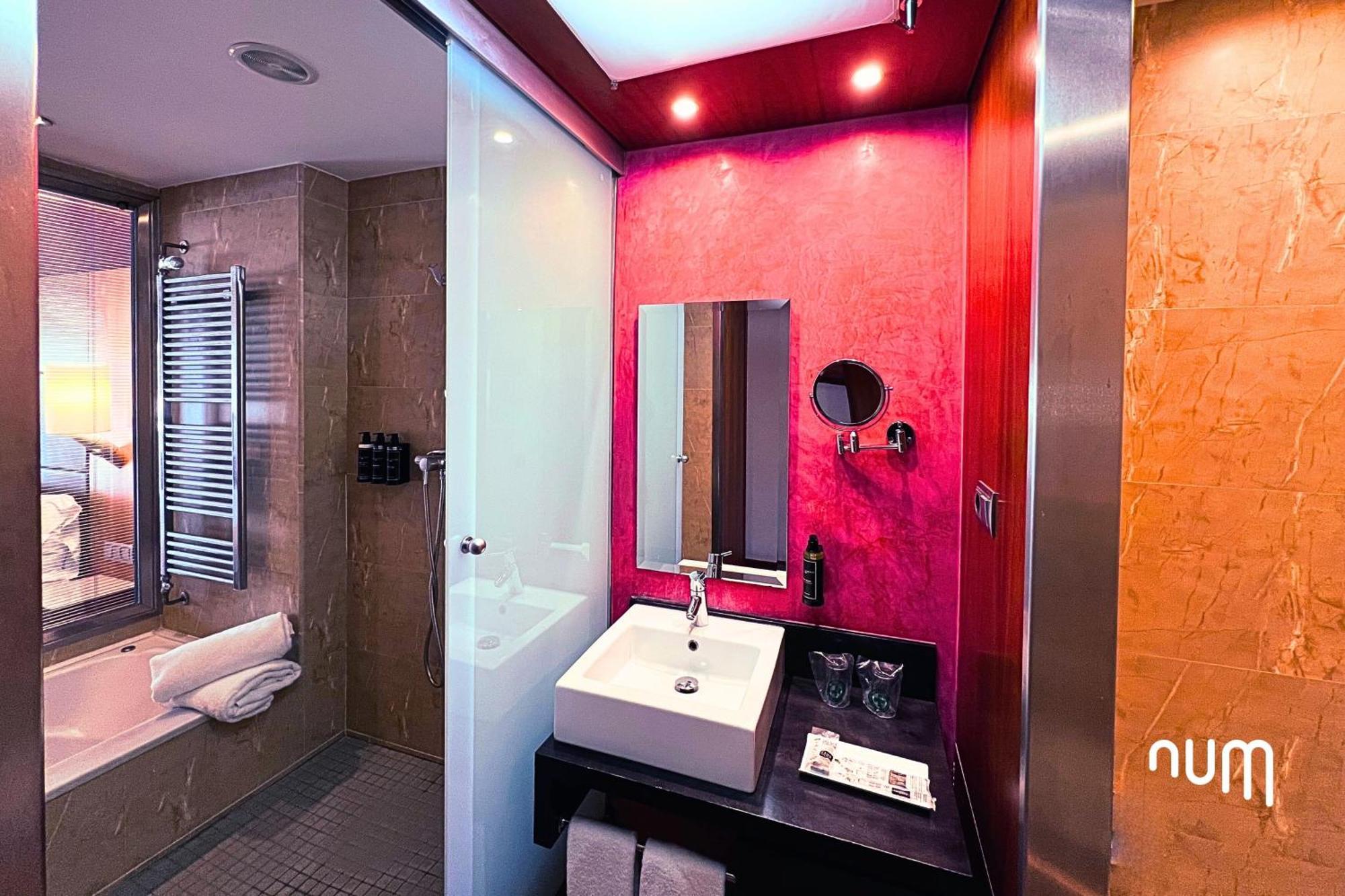 Superior Double Room,1586106391:JPEG