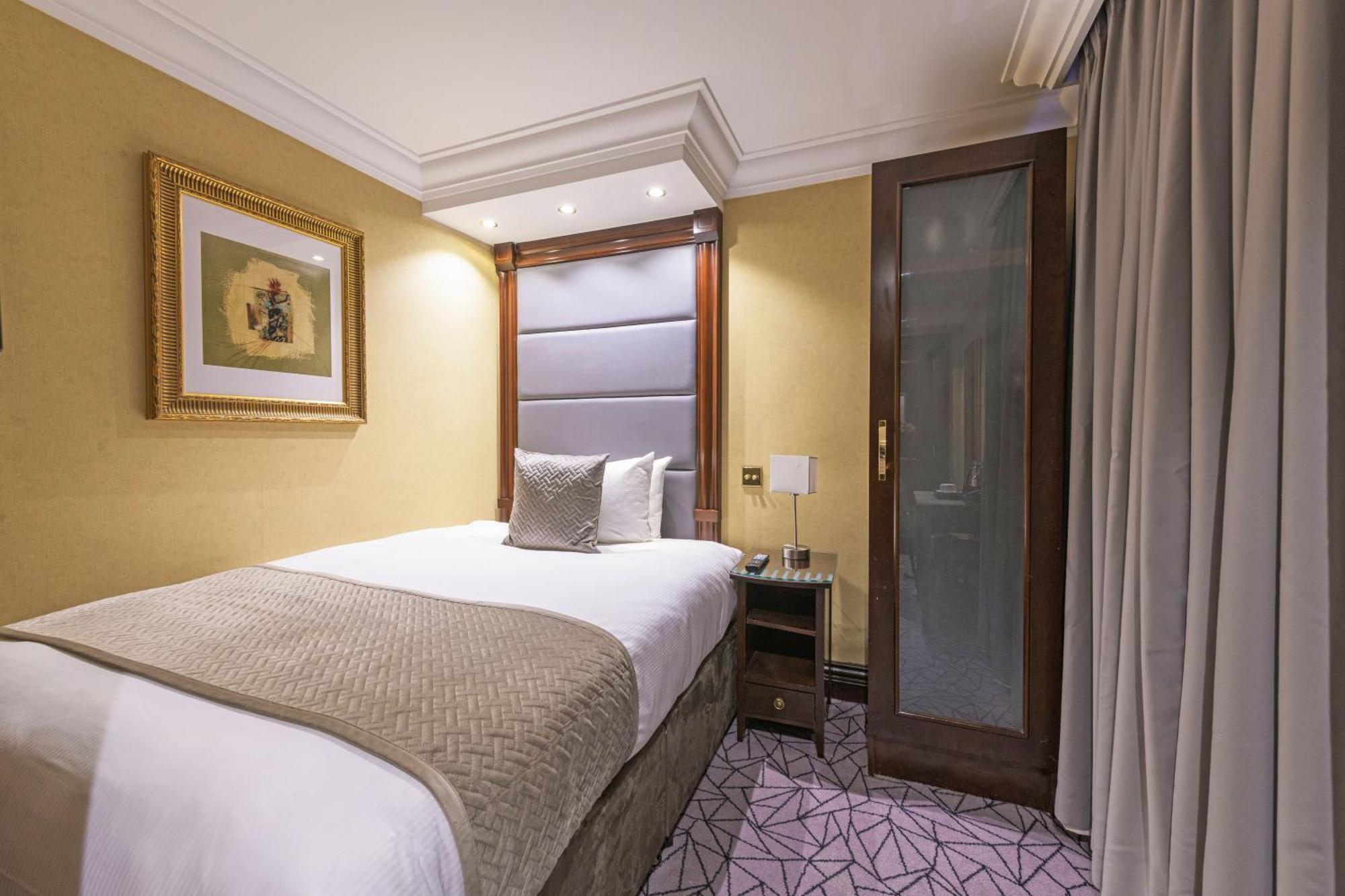 Executive Single Room,1586828134:JPEG