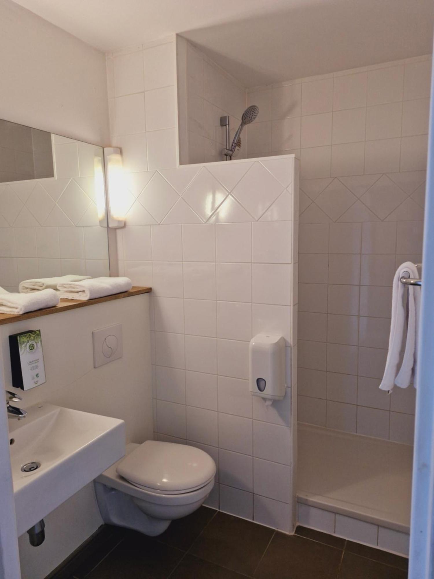 Adjacent Rooms with free spa access