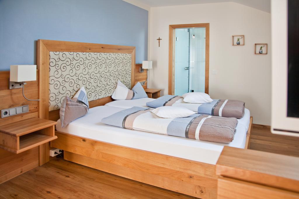 Deluxe Doppelzimmer mit Zustellbett