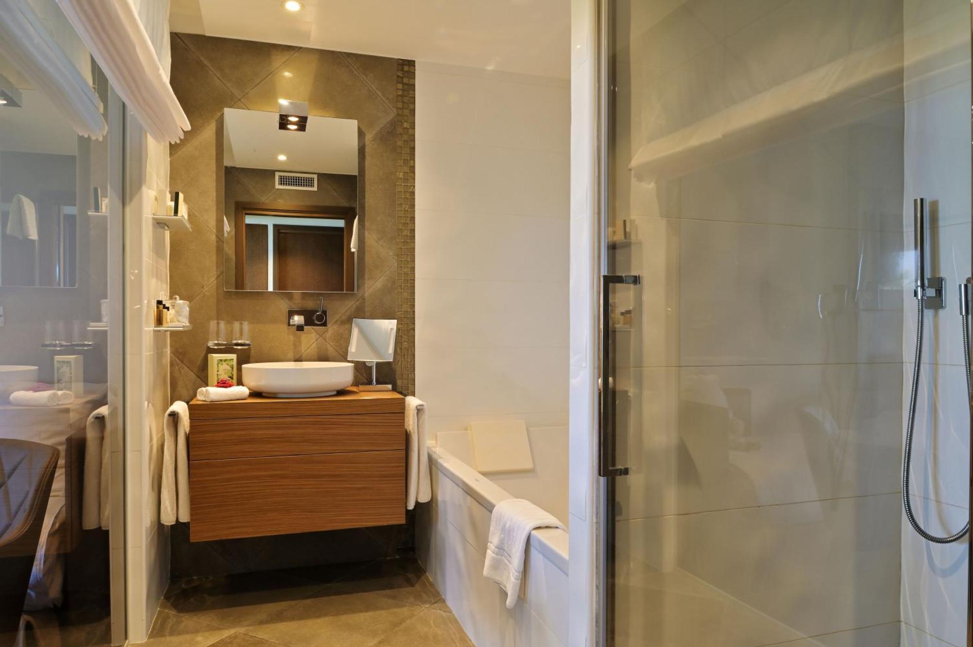 Suite Junior avec Terrasse - Vue sur Mer