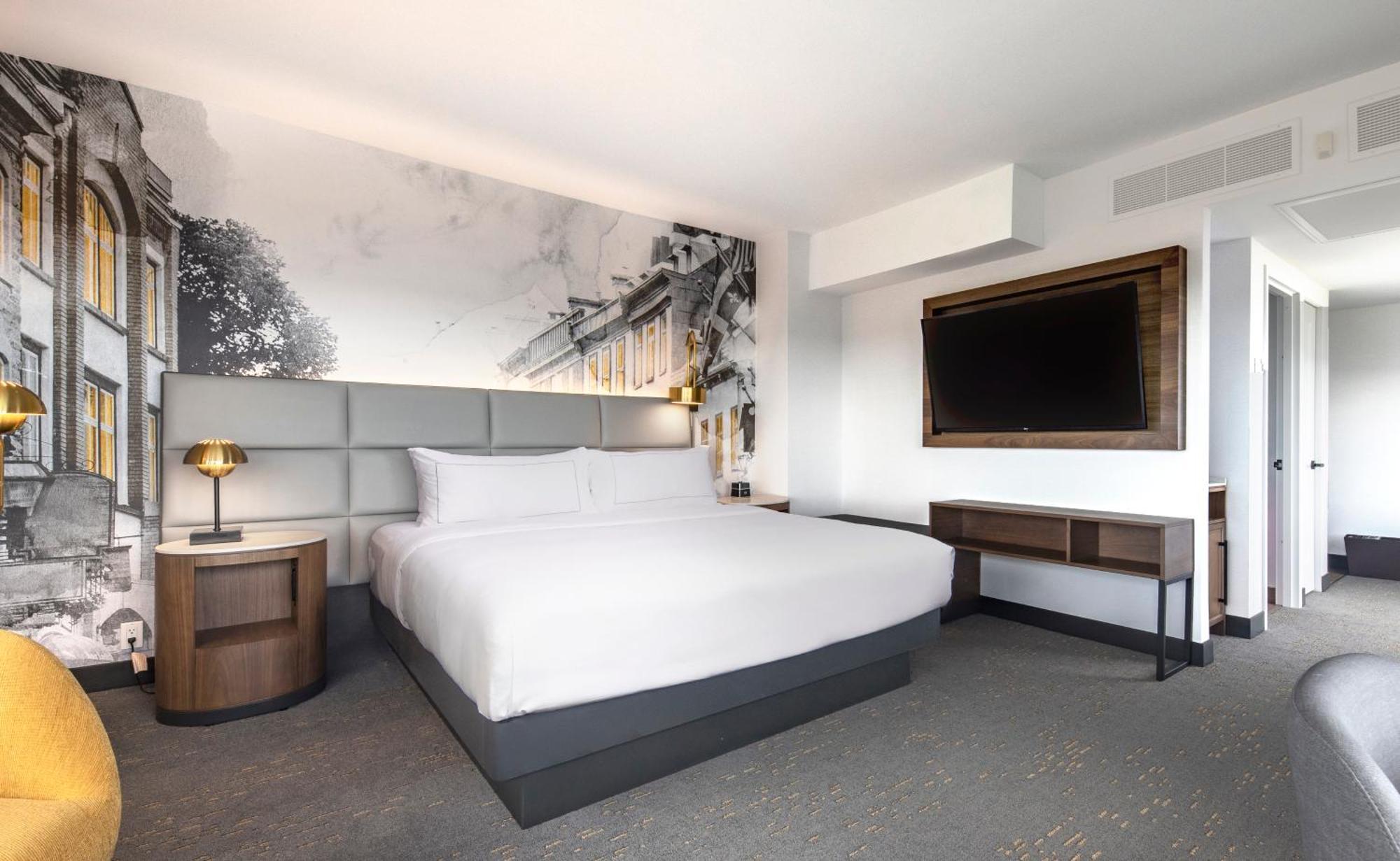 Deluxe Corner King Room with River View,1588067077:JPEG