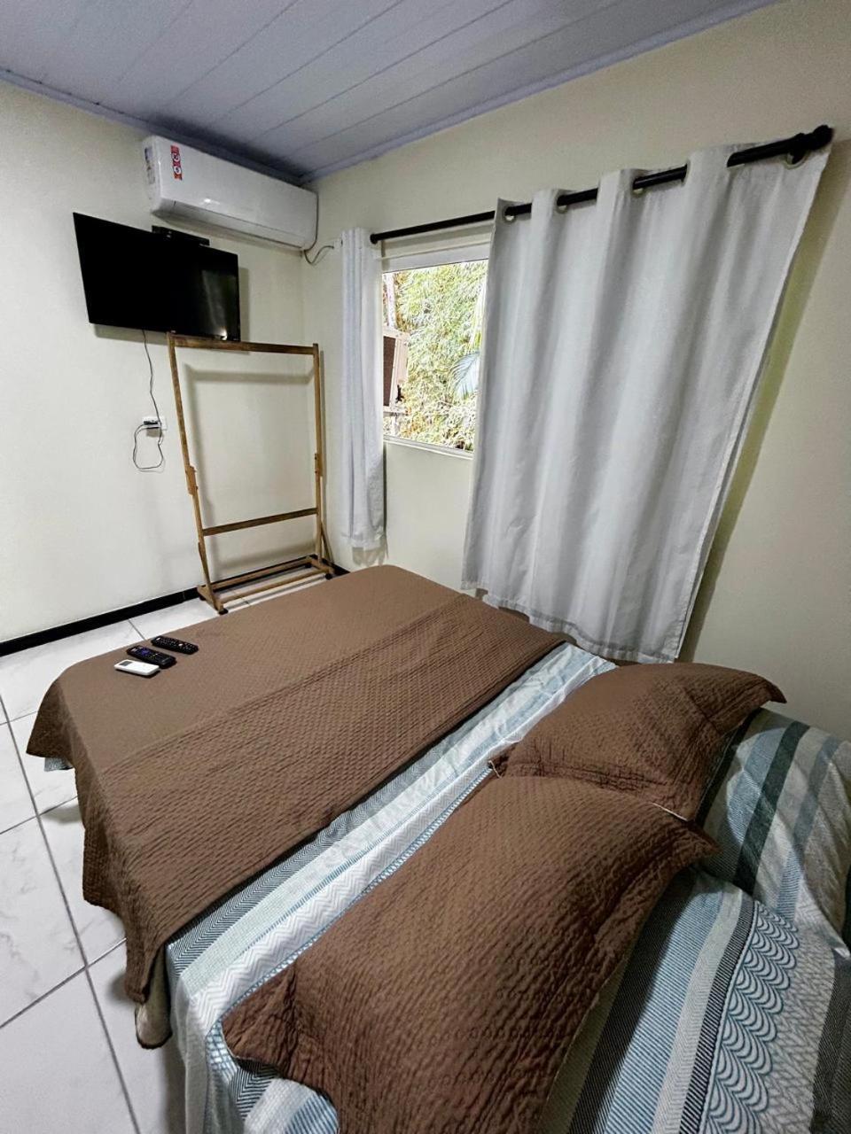 Quarto Duplo