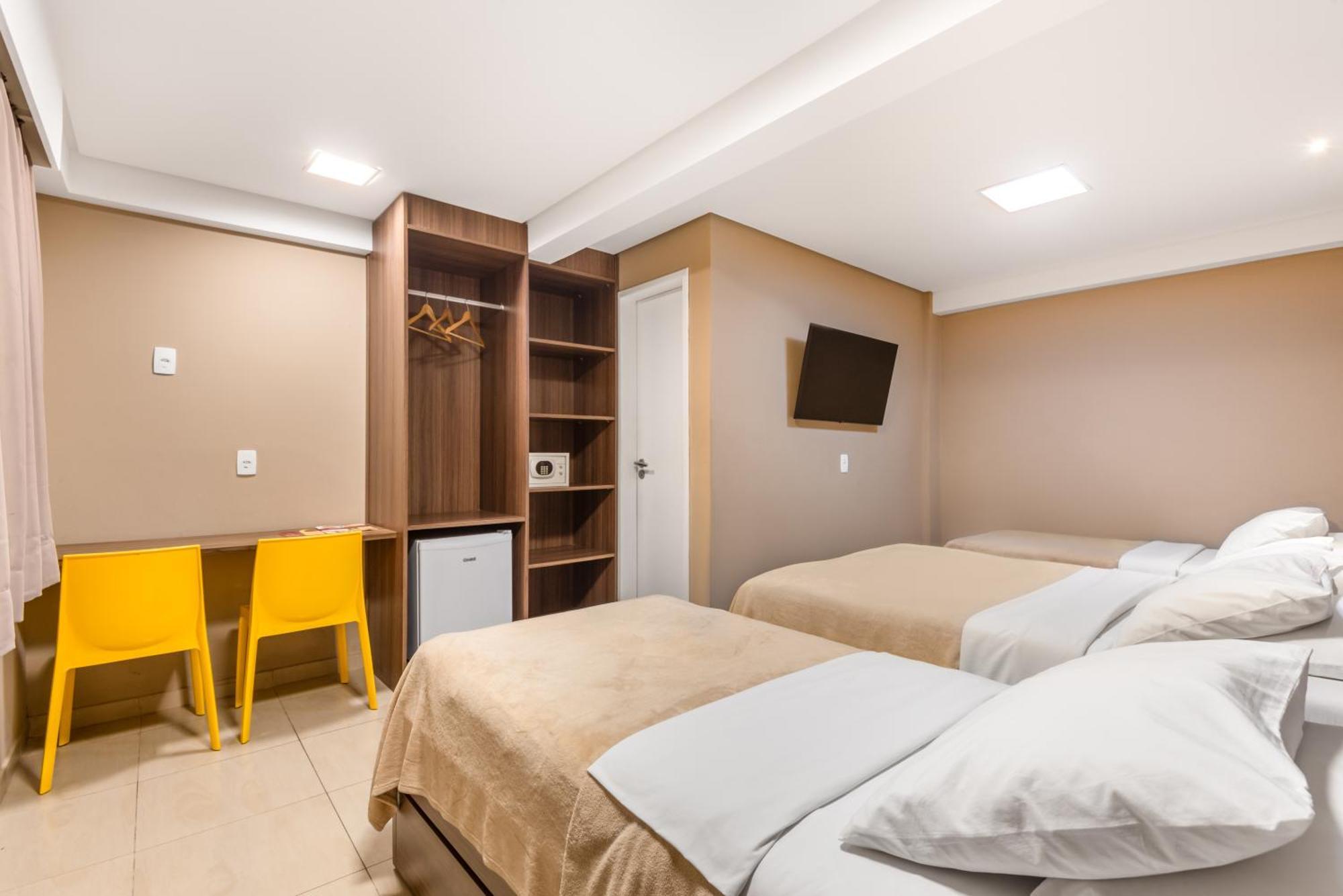 Master Room,1589591569:JPEG