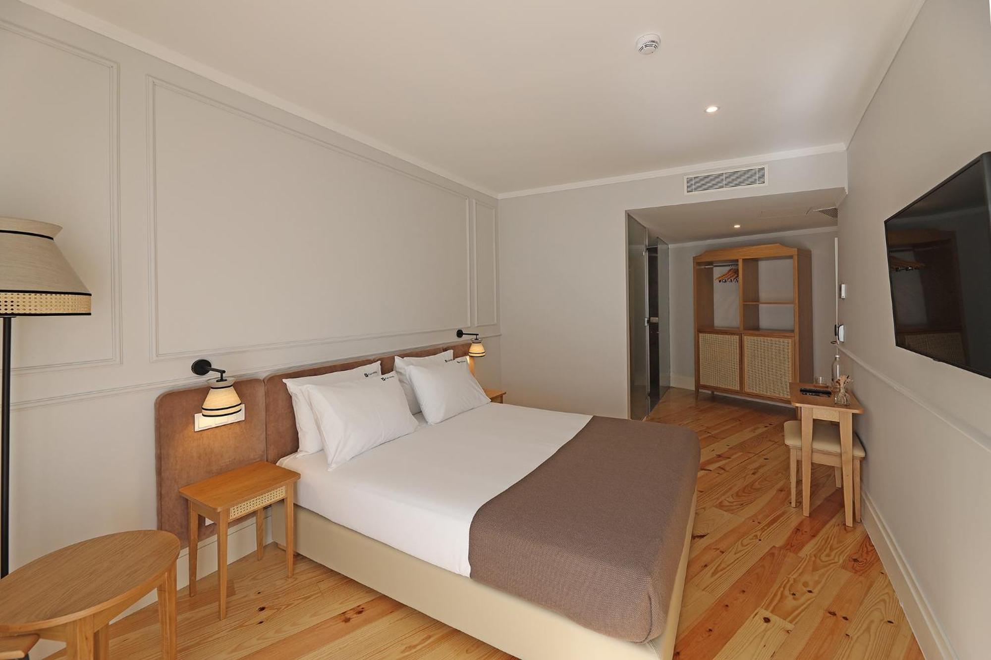 Standard Double Room,1589705627:JPEG