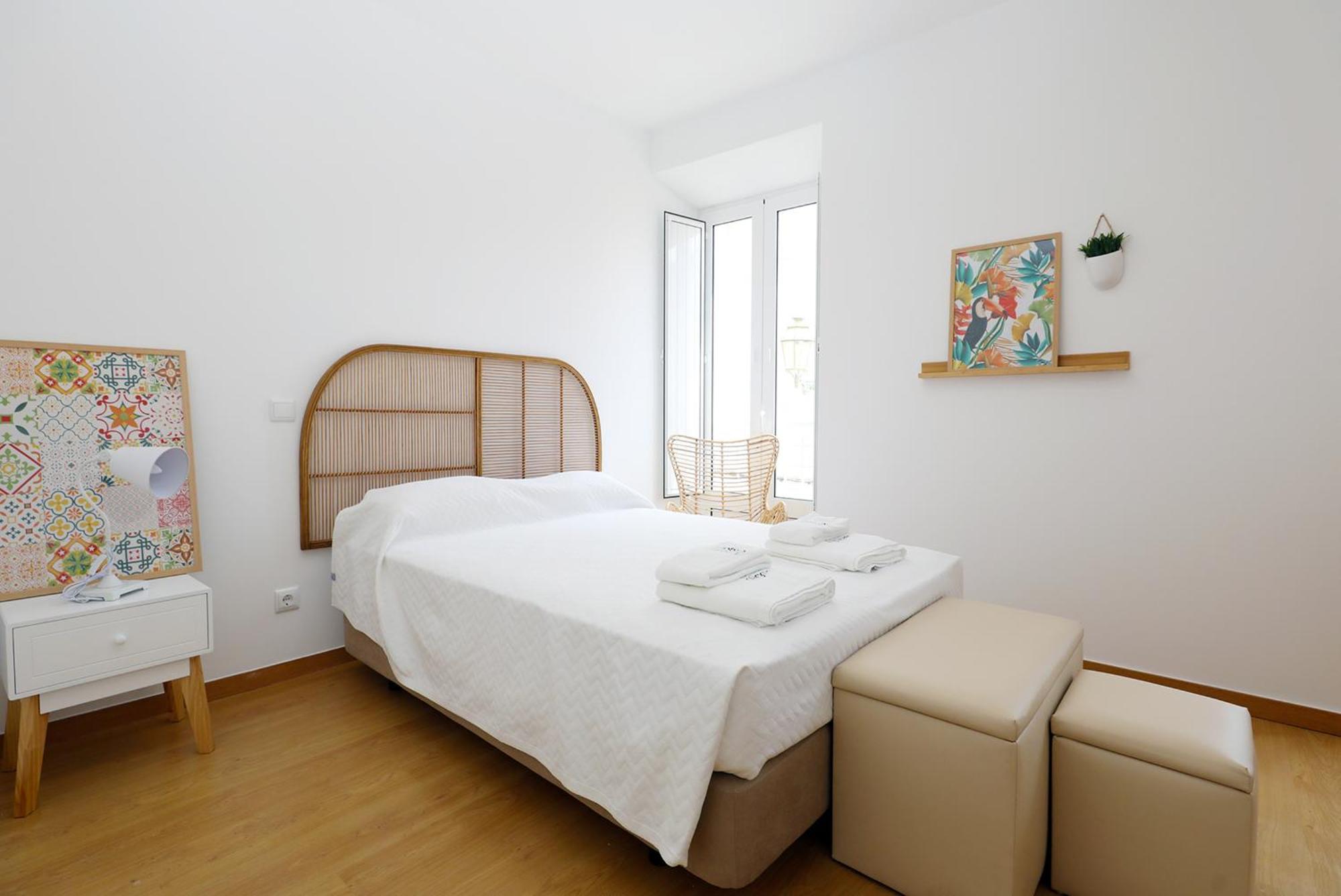 Quarto Duplo com Casa de Banho Partilhada
