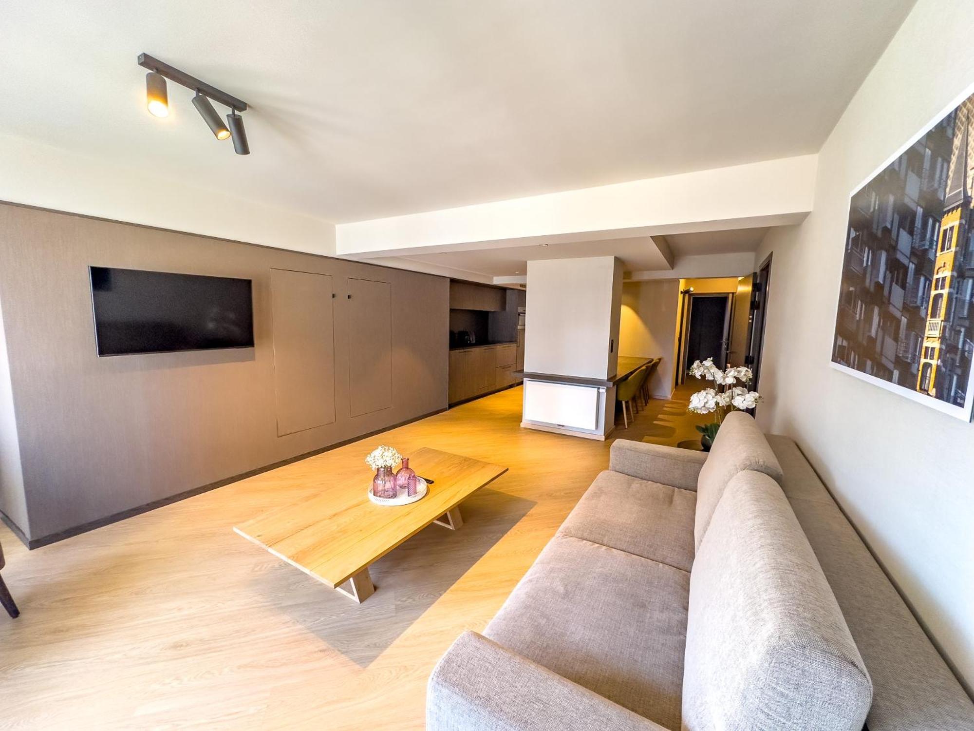 Family Suite,1592897599:JPEG