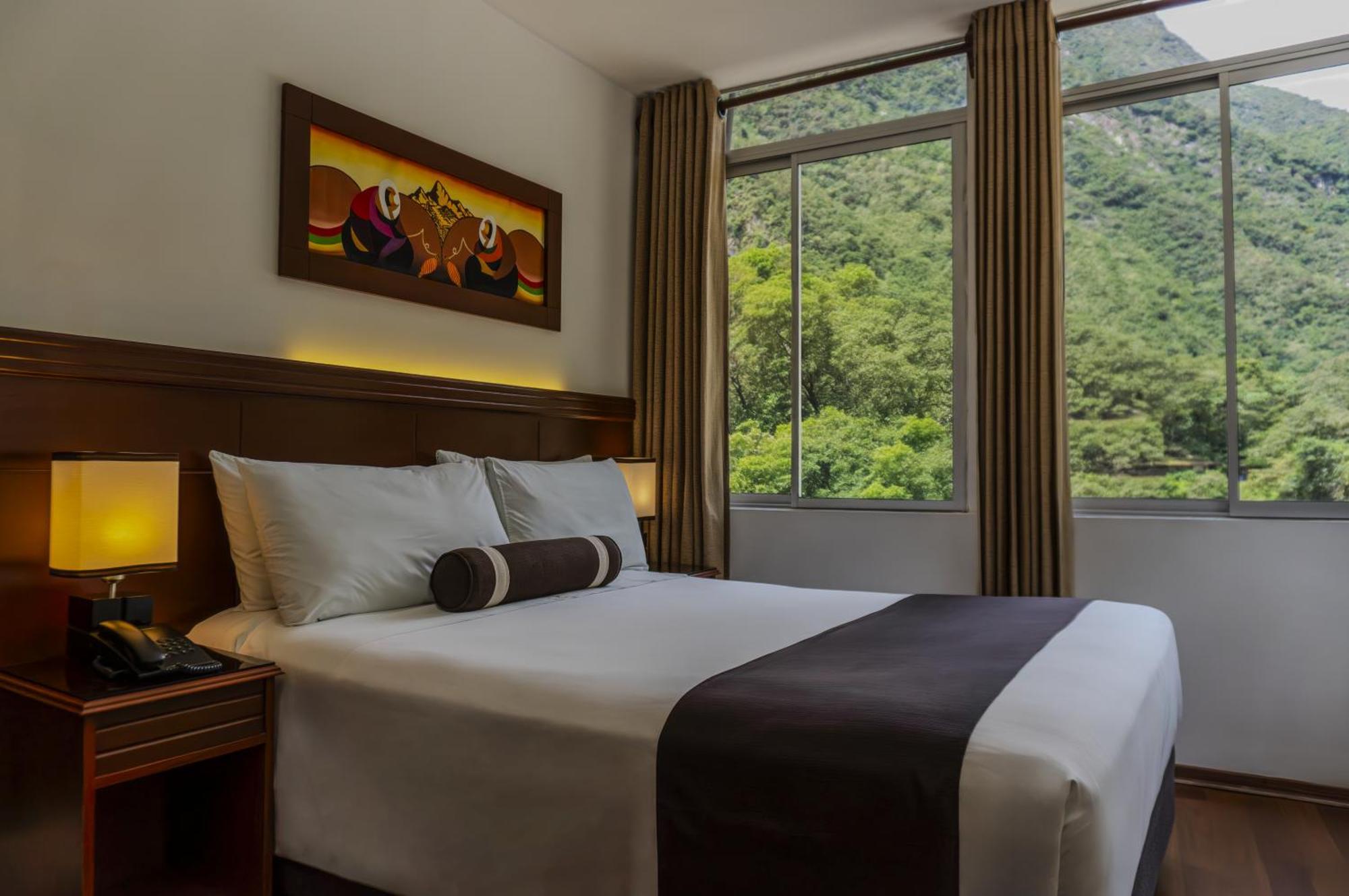 Quarto Duplo com Vista das Montanhas