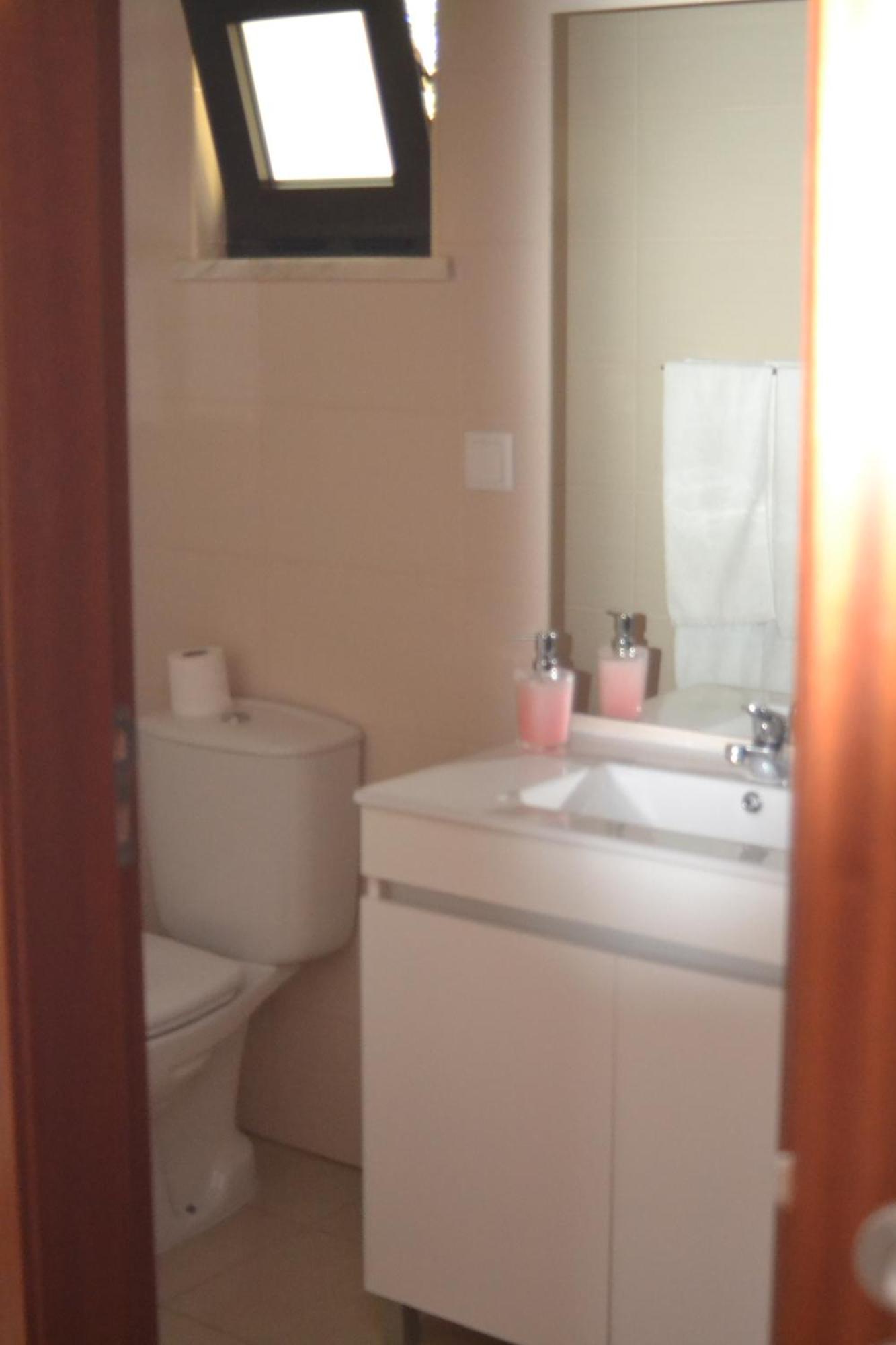 Habitación Individual Estándar con baño compartido