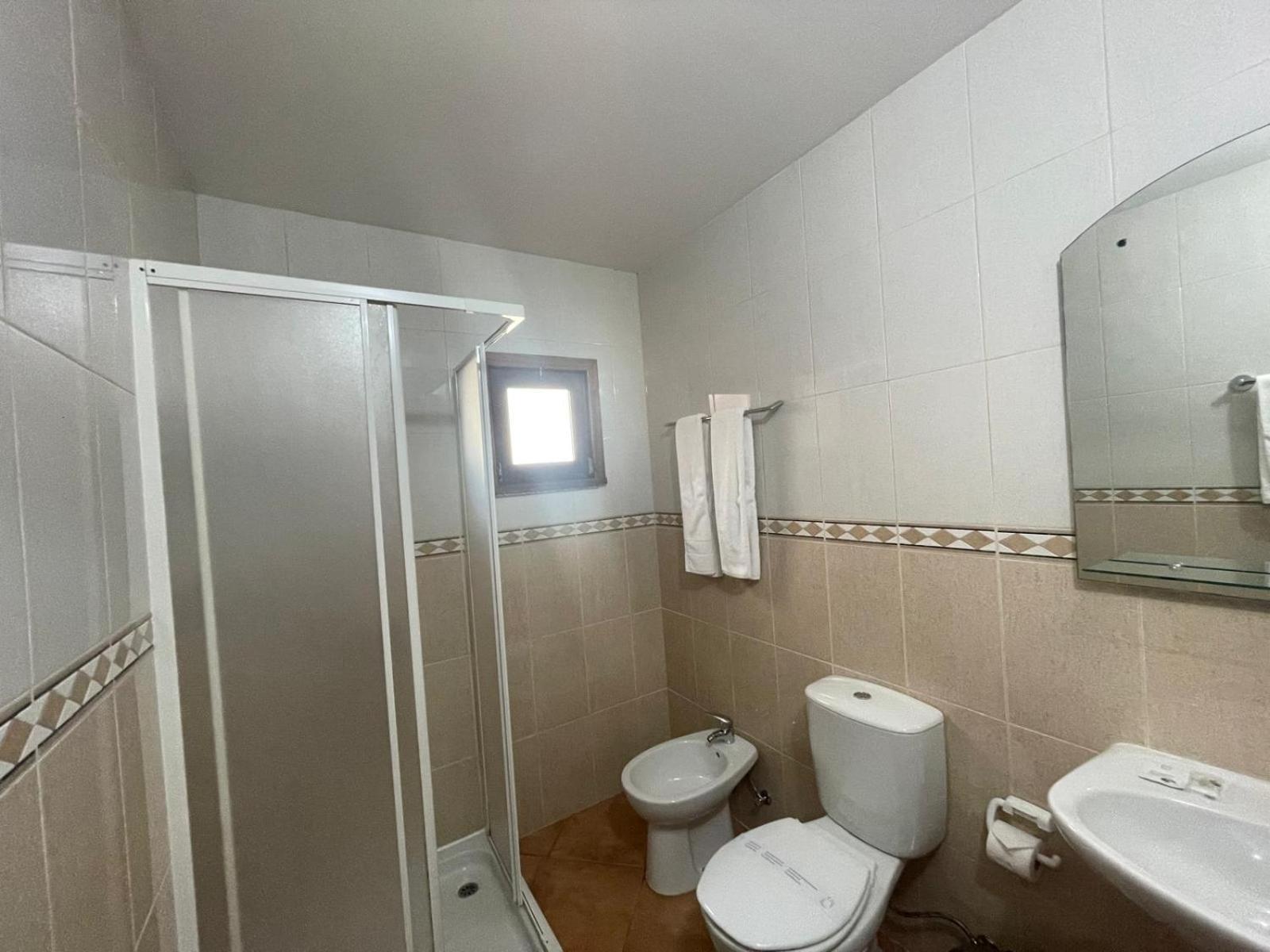 Two-Bedroom House,1595423722:JPEG