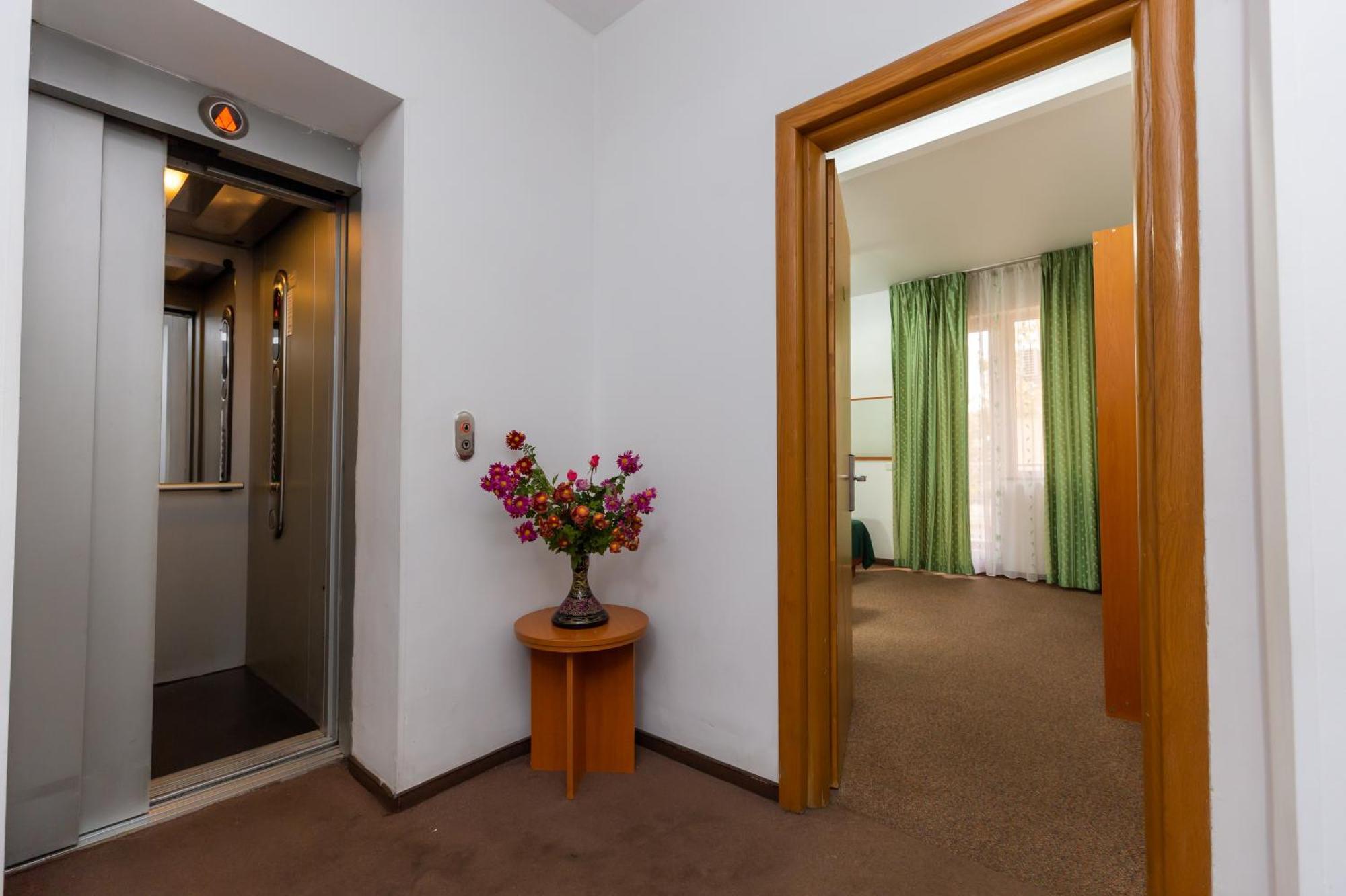 Chambre Attribuée à l'Arrivée