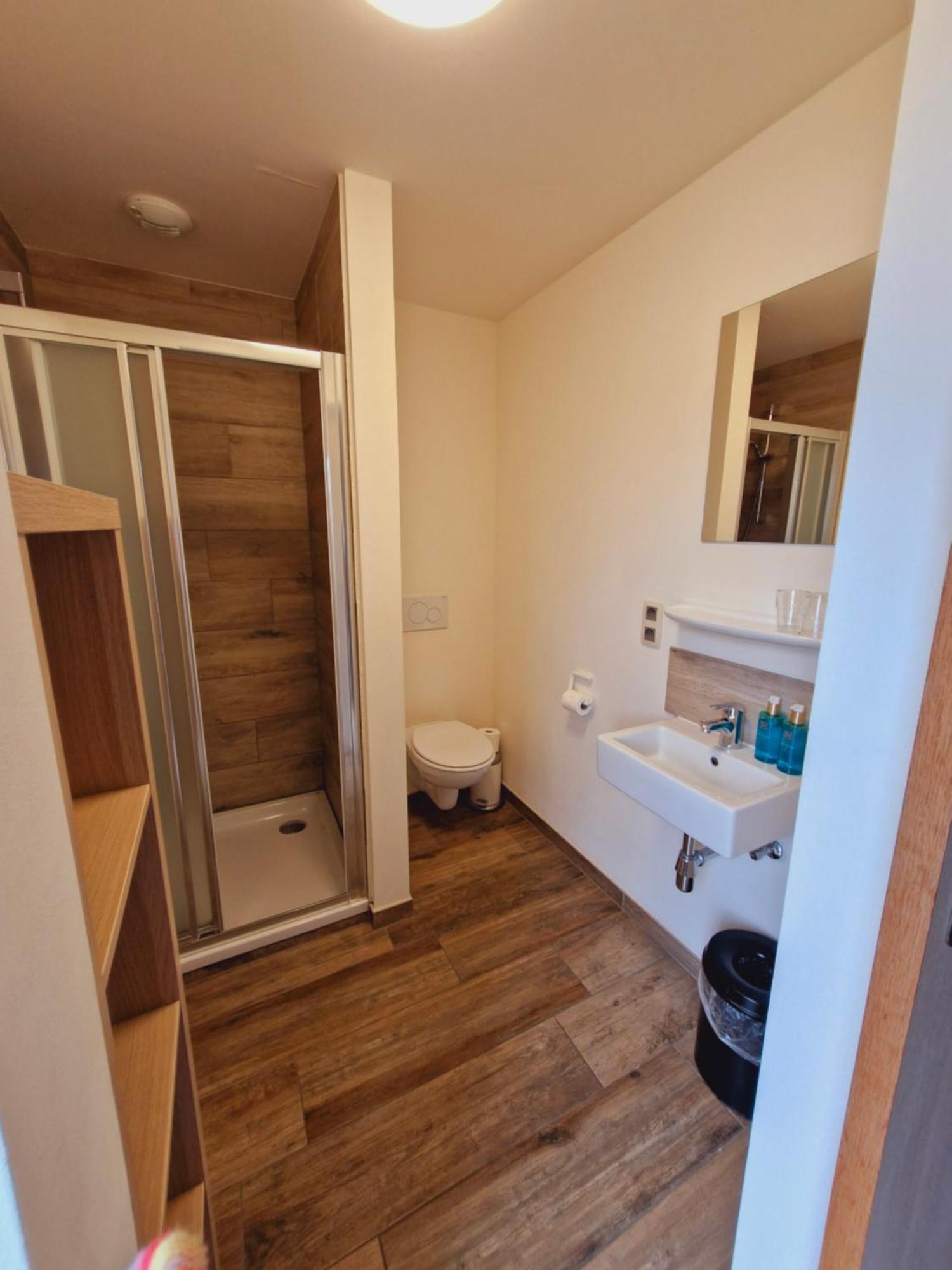 Eenpersoonskamer met Eigen Badkamer