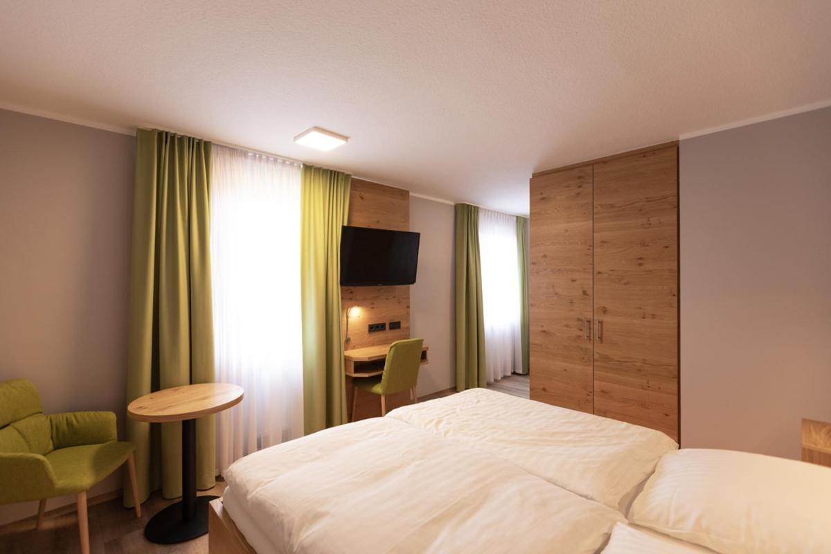 Large Double Room,1596862030:JPEG
